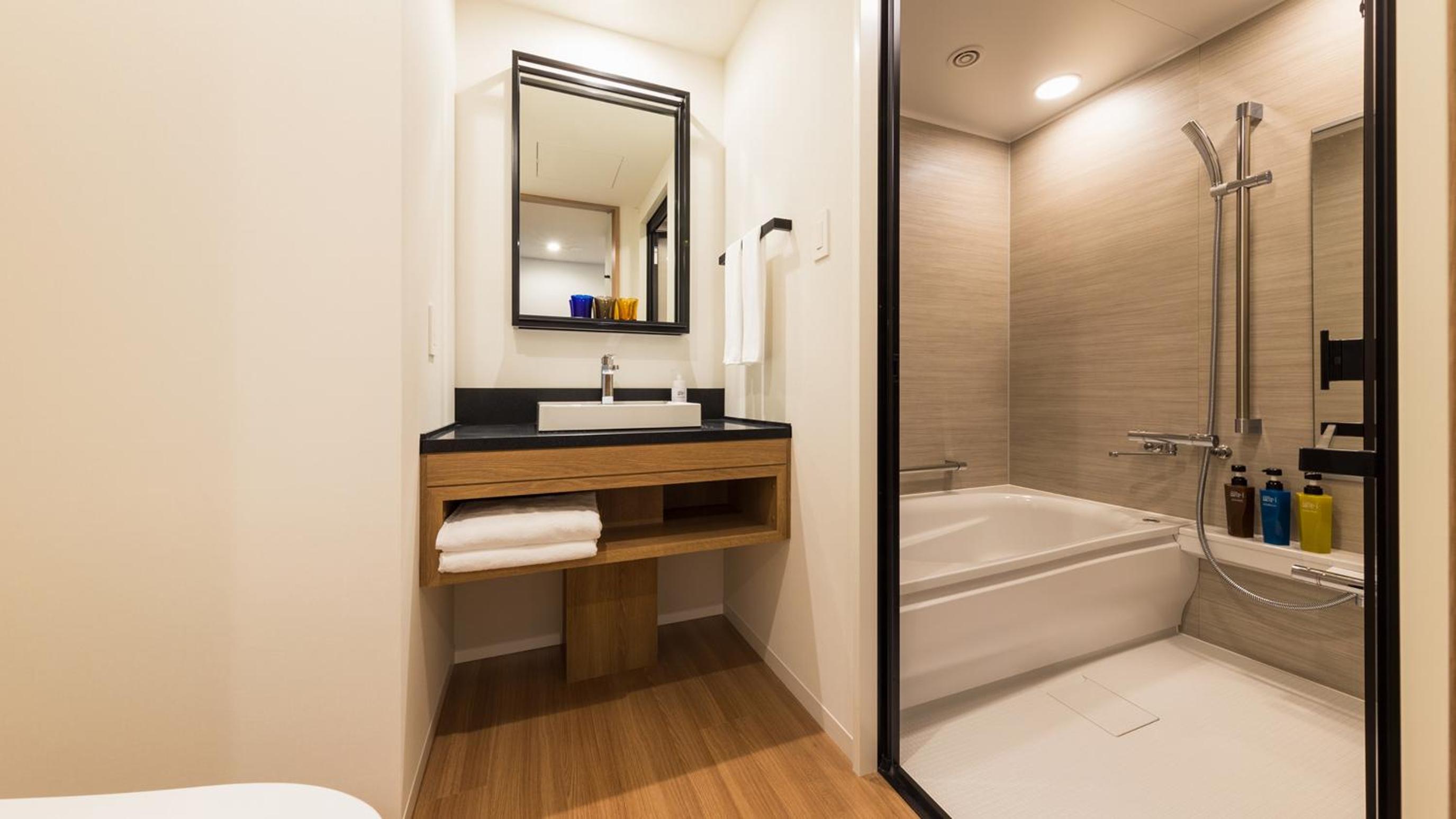 Superior Single - Separate Bathroom & Toilet  for 2 Adult - Non-Smoking - Photo 2