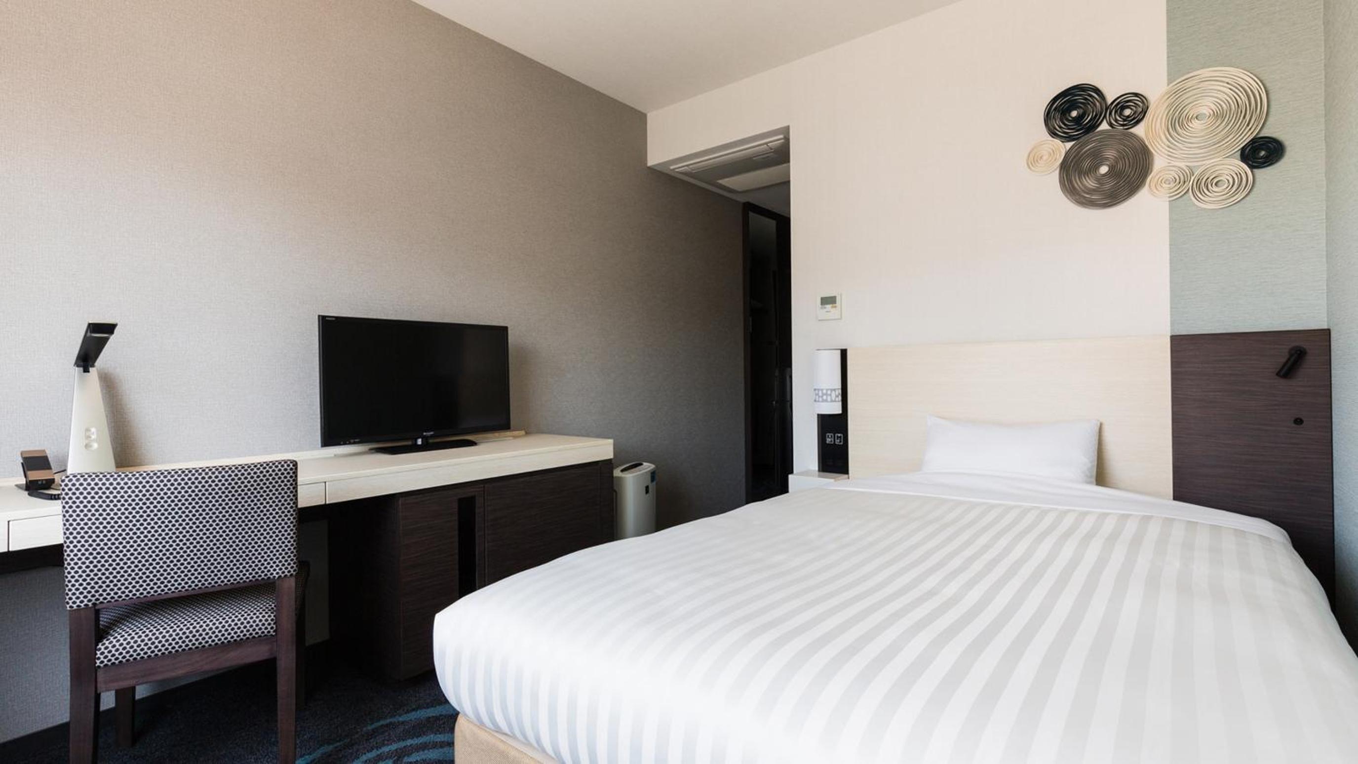 Single Room (1 Adult) - Smoking photo 1