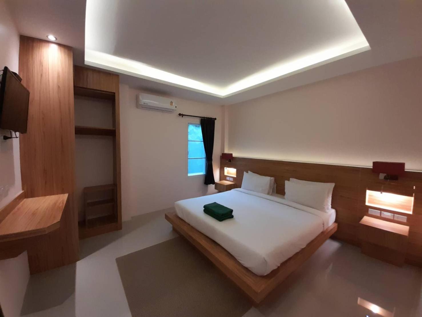 Family Suite with Balcony photo 1