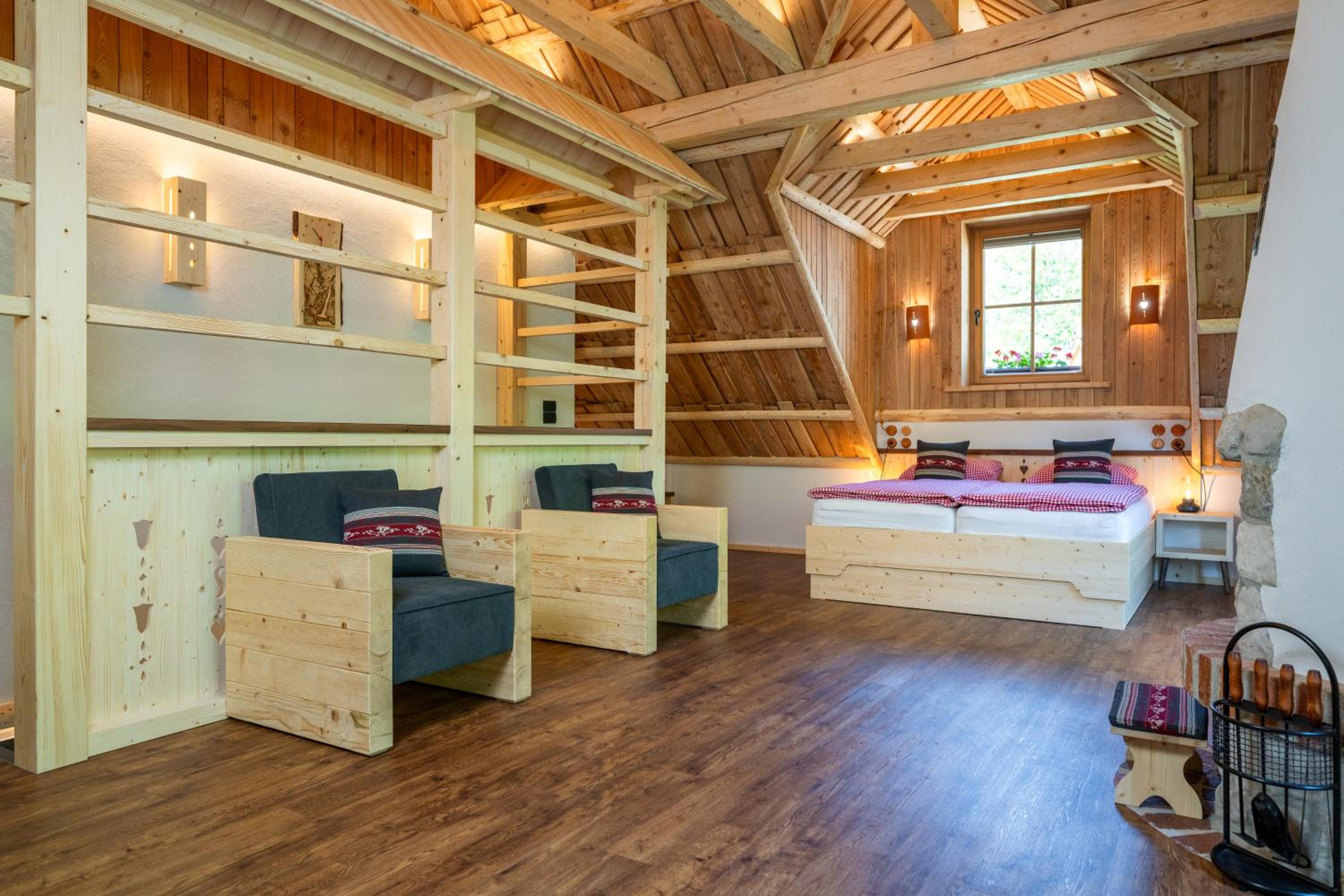 Chalet Studio SAVICA with Mountain - River View, Fireplace and Sauna