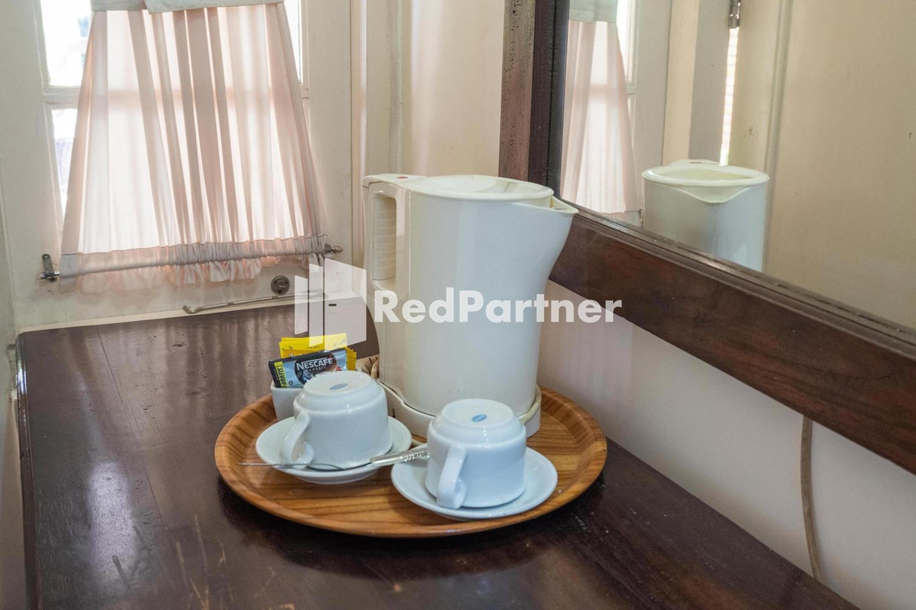 Suite - Photo 9