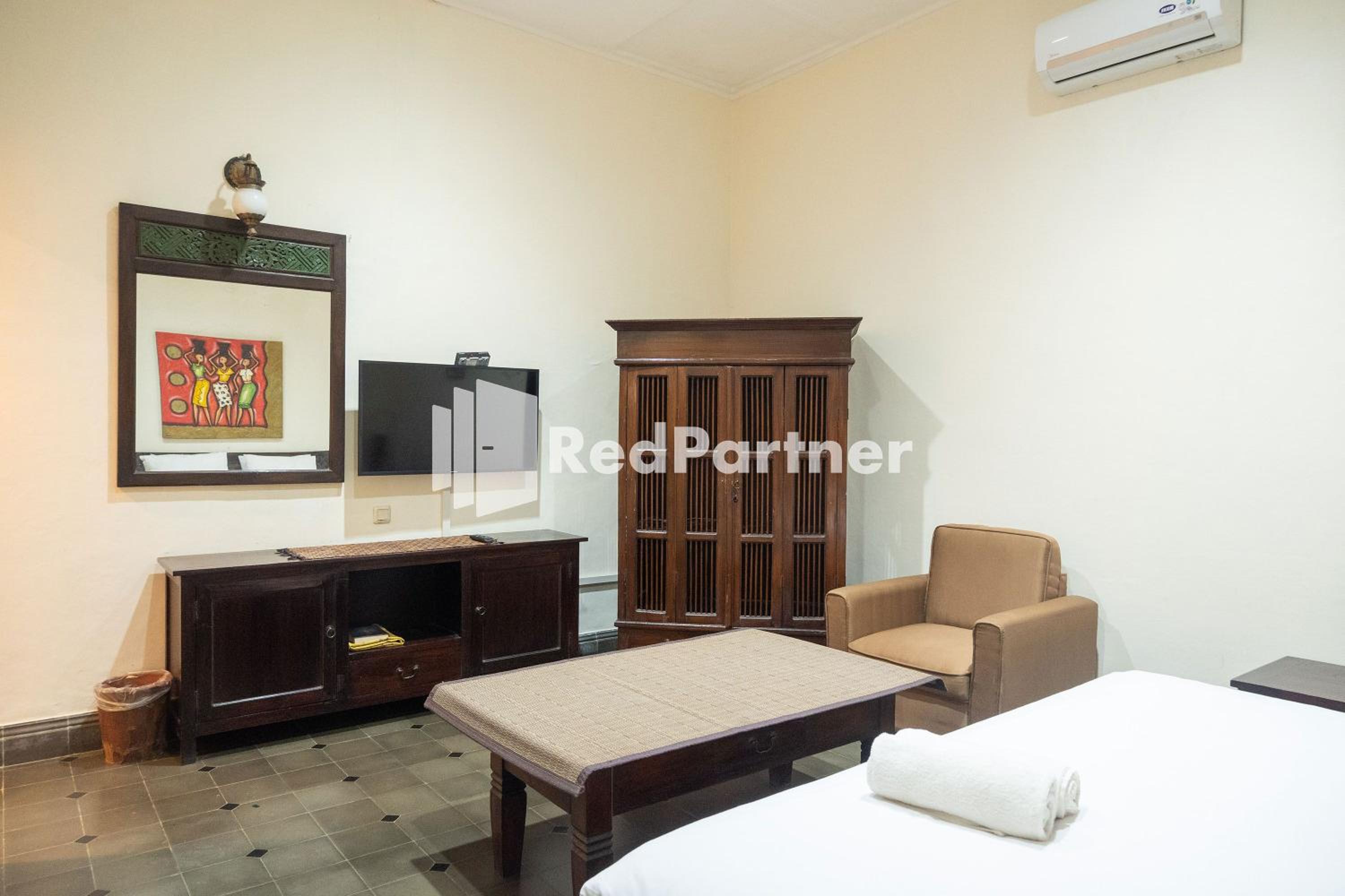 Standard Double Room - Photo 6