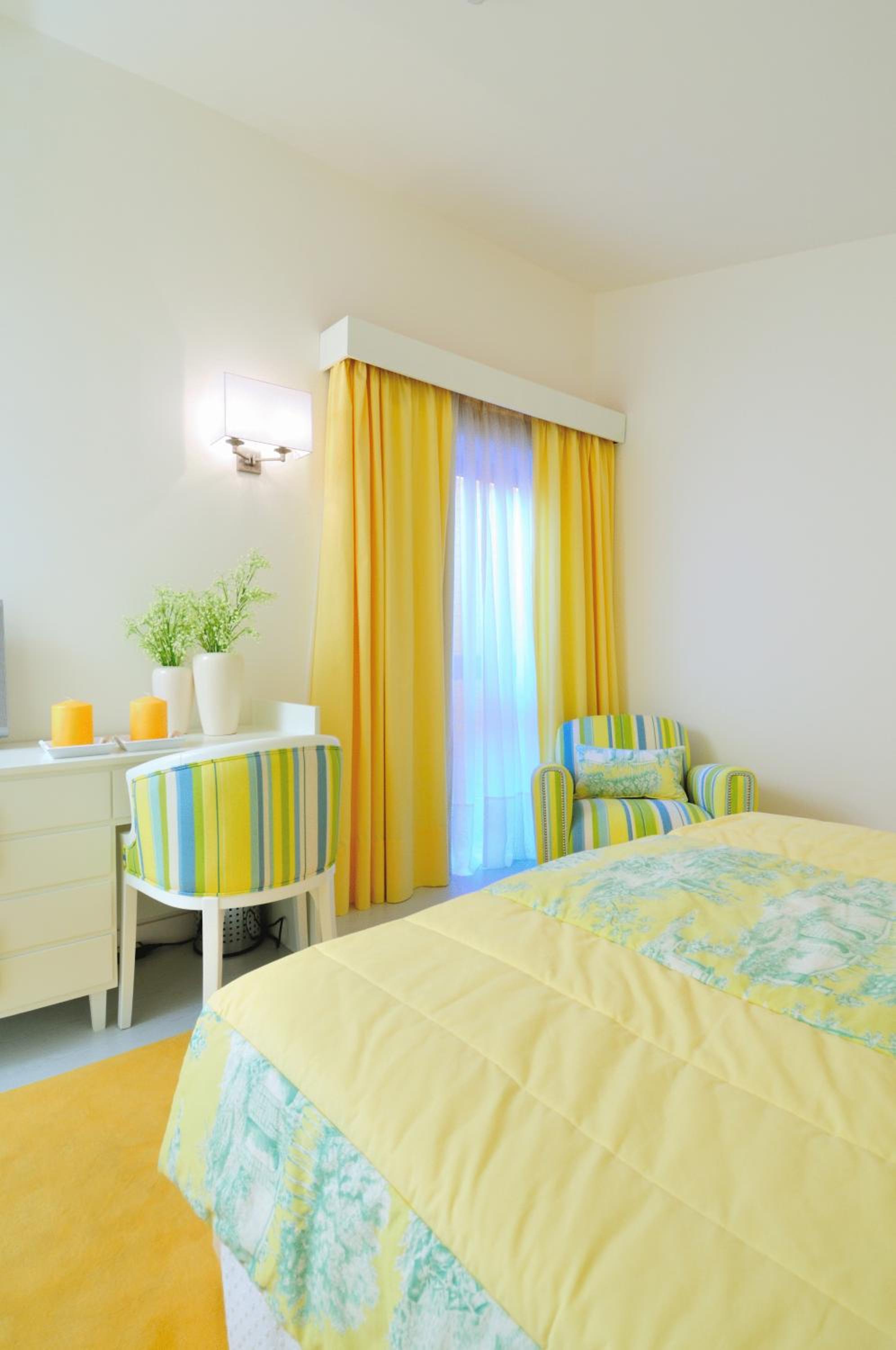 Deluxe Room - Photo 11