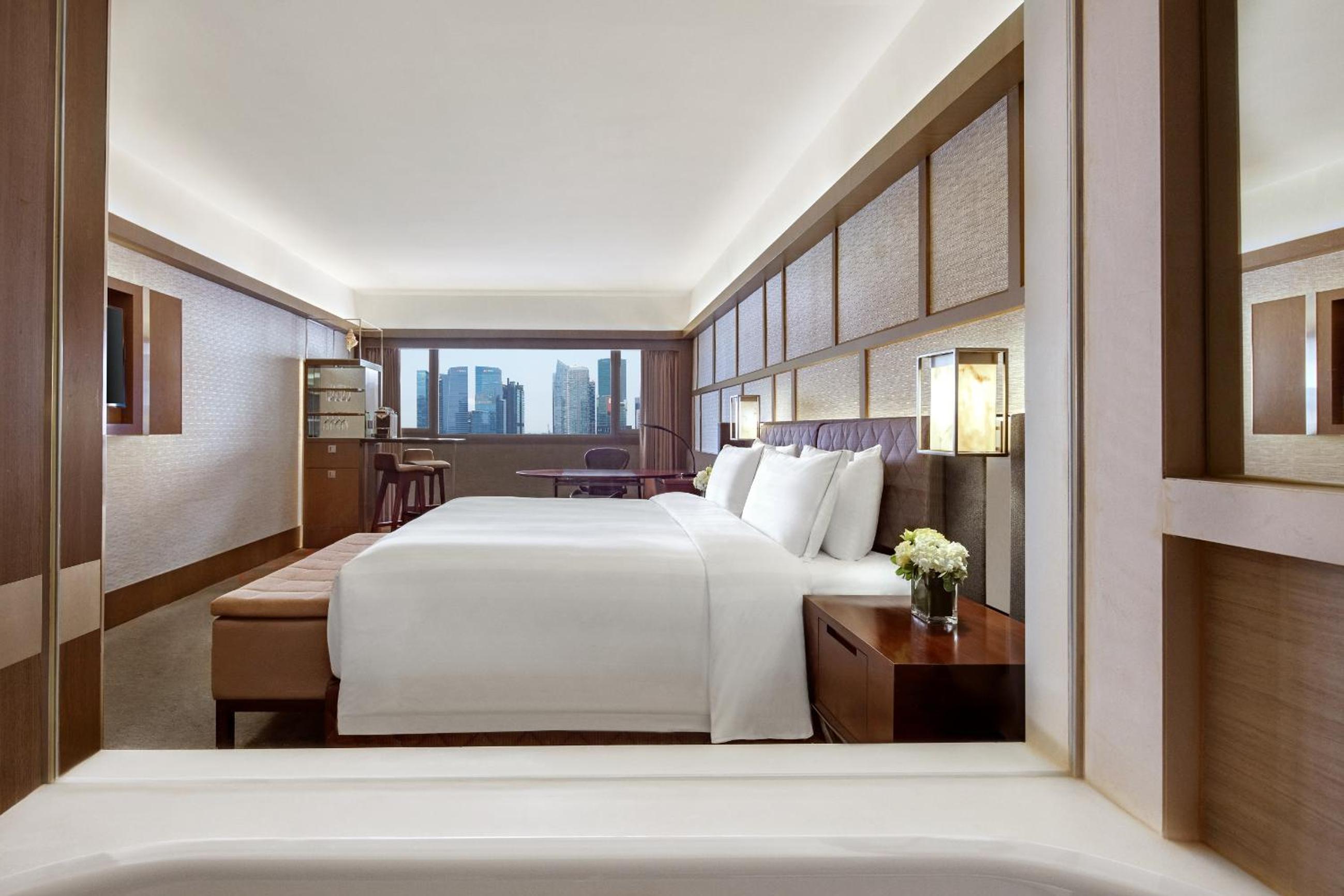 Pacific Club Room
