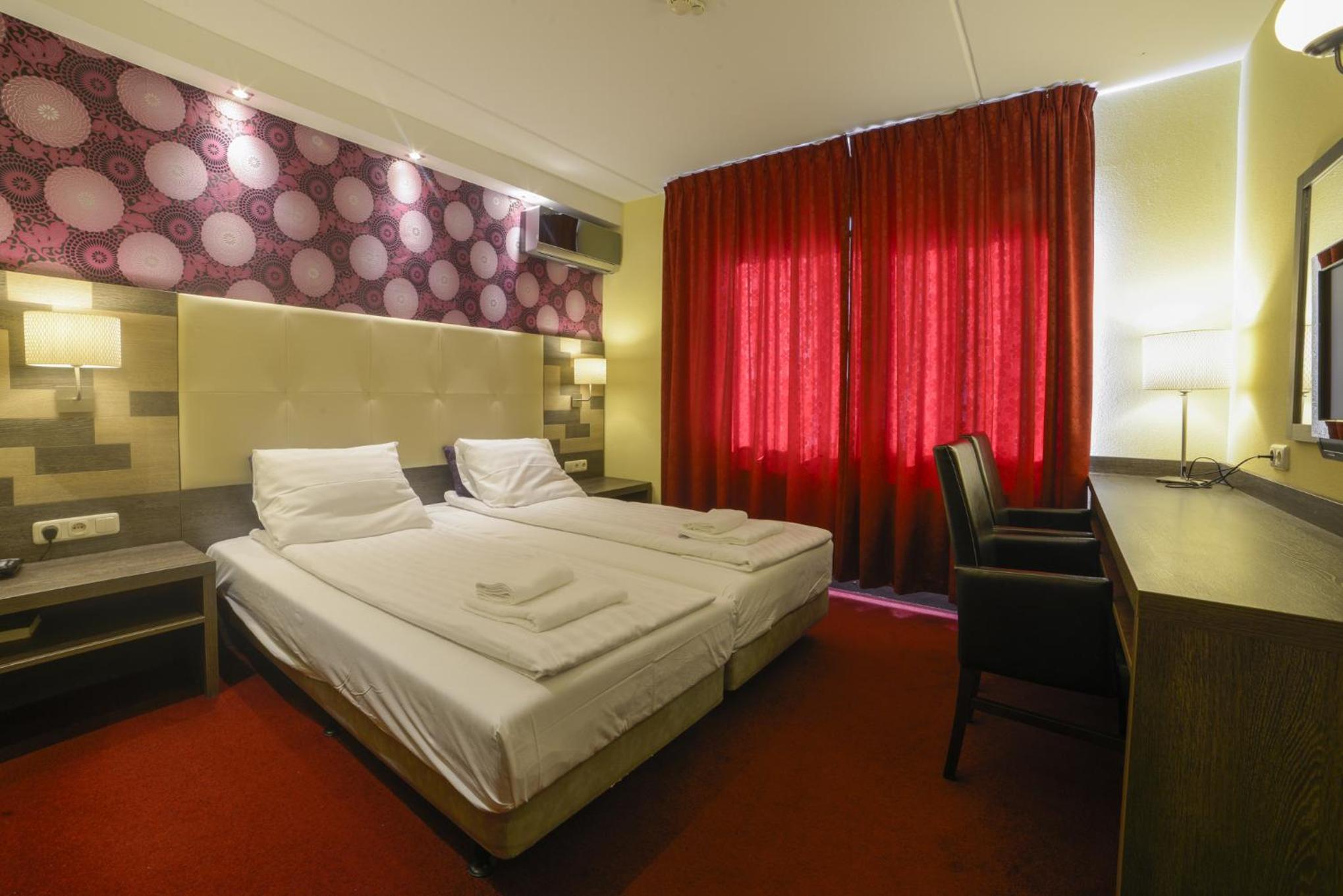Standard Twin Room photo 1
