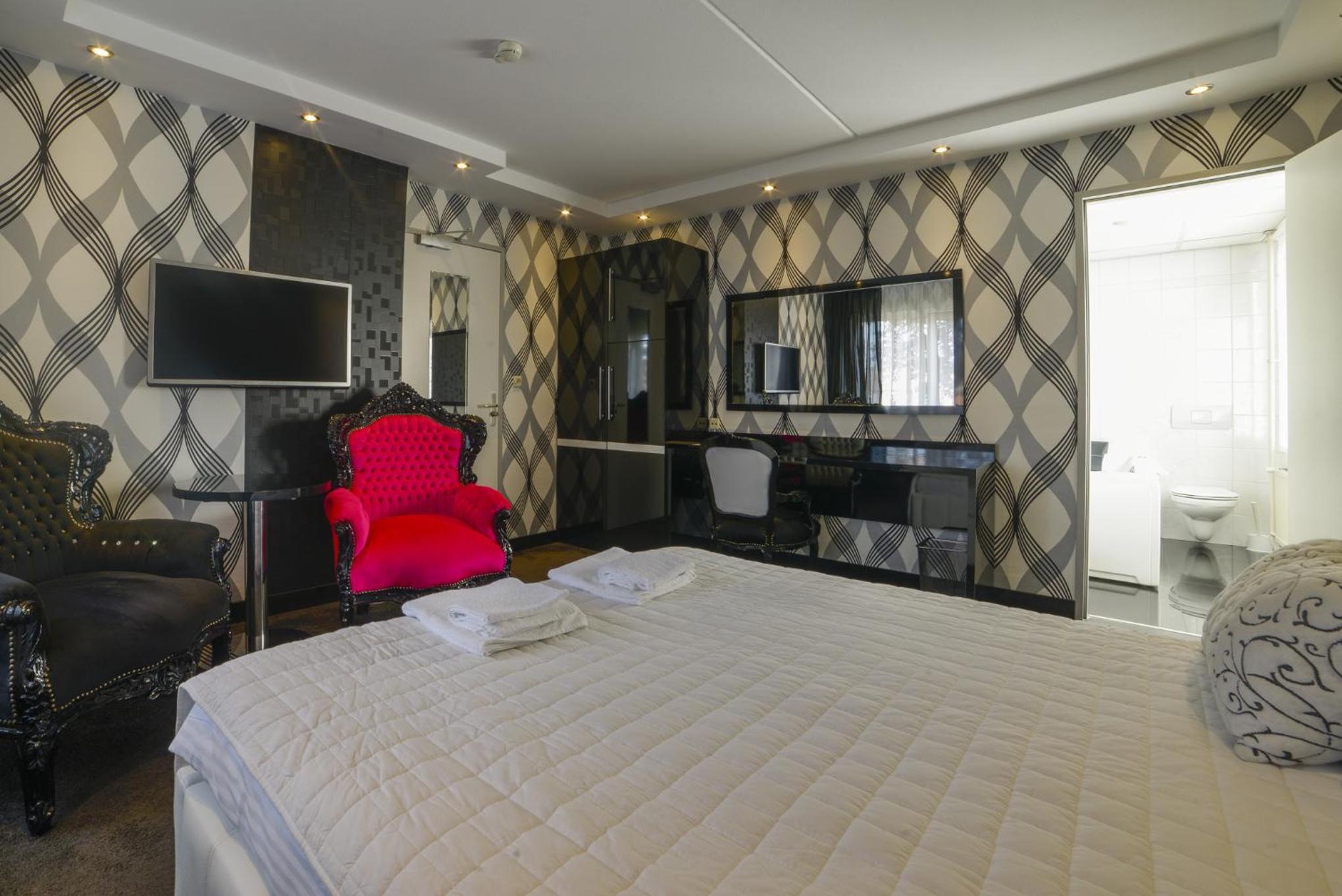 Luxury Double Room - Photo 2