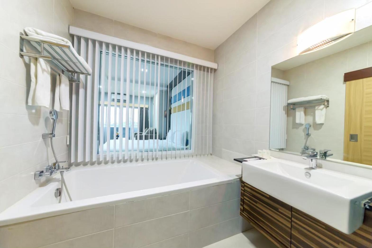 Standard Double Room photo 3