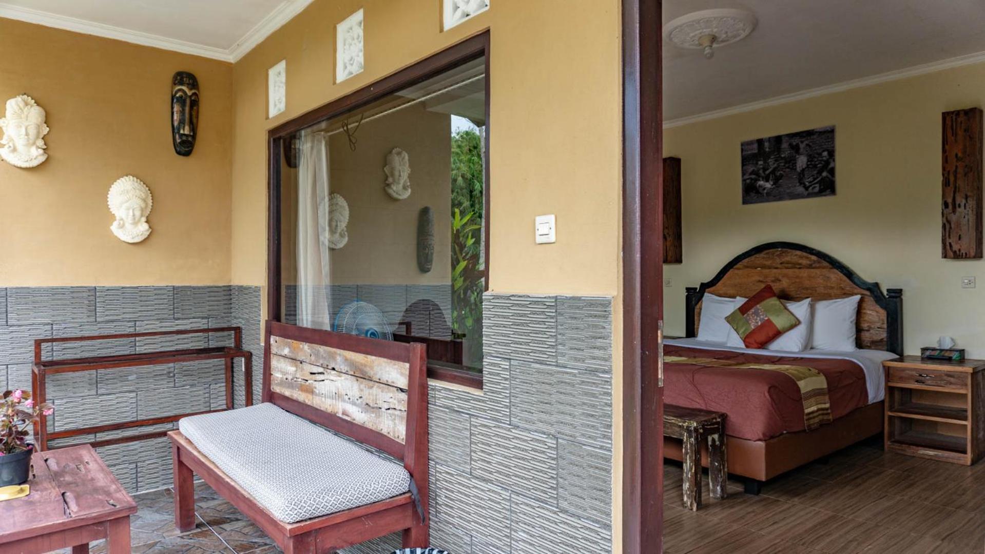 Double Room with Pool View - Photo 1