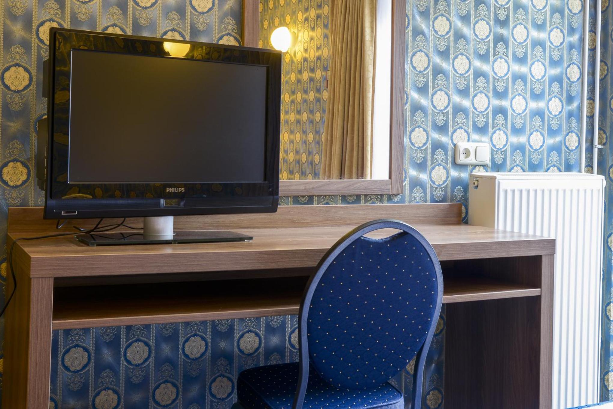 Budget Single or Double Room - Photo 4