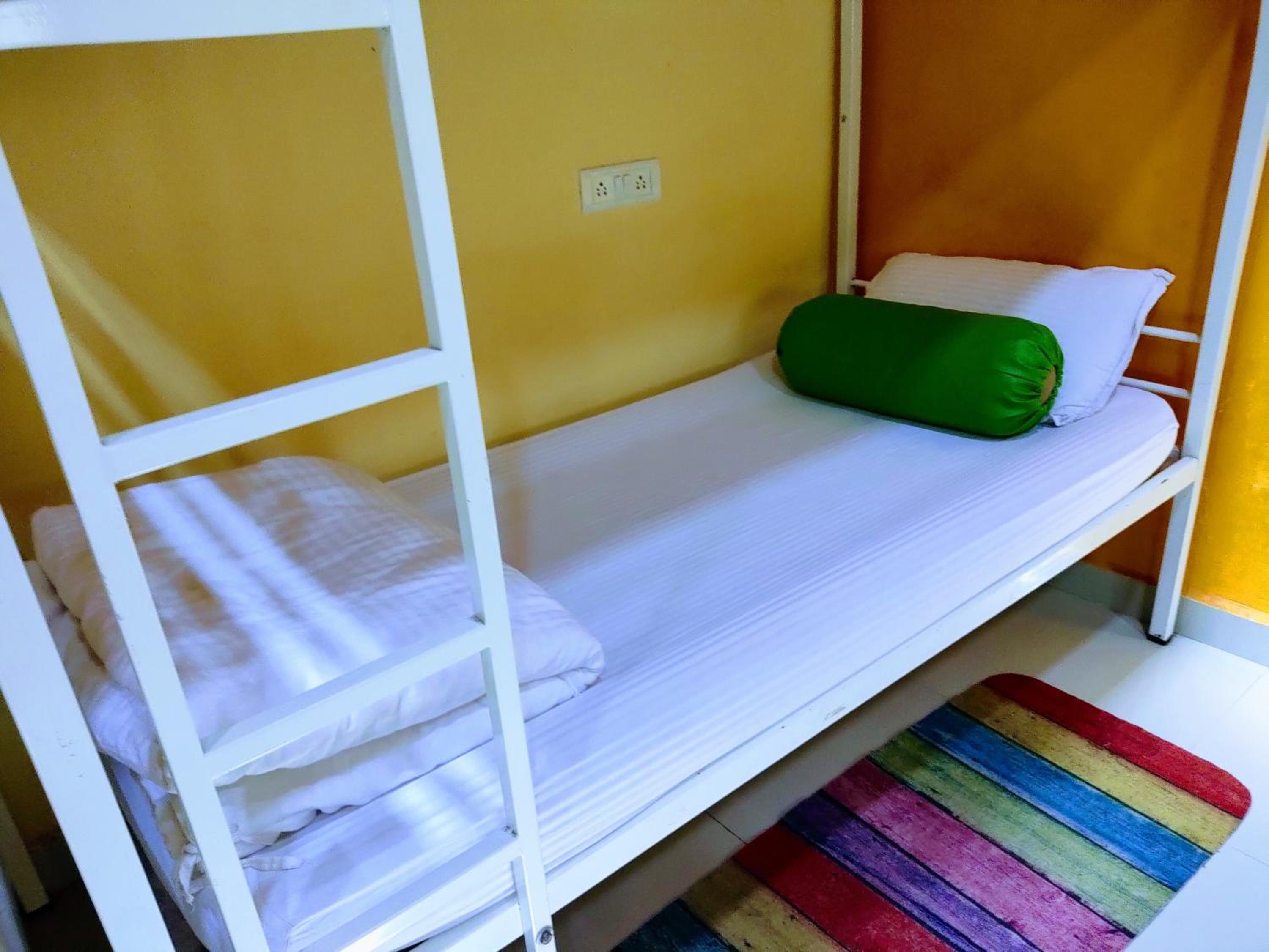 Bed in 8-Bed Mixed Dormitory Room photo 2