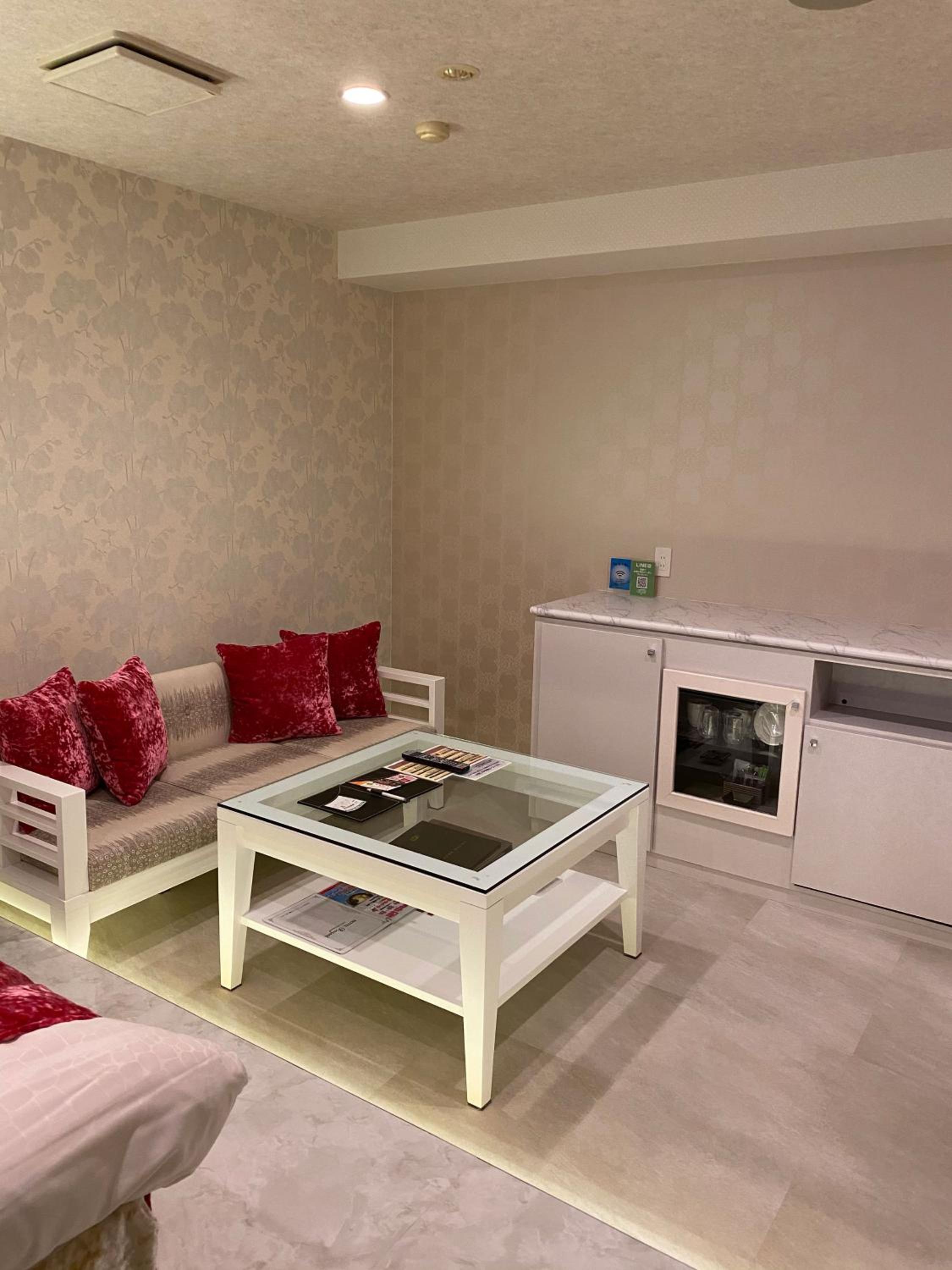 Economy Double Room photo 1