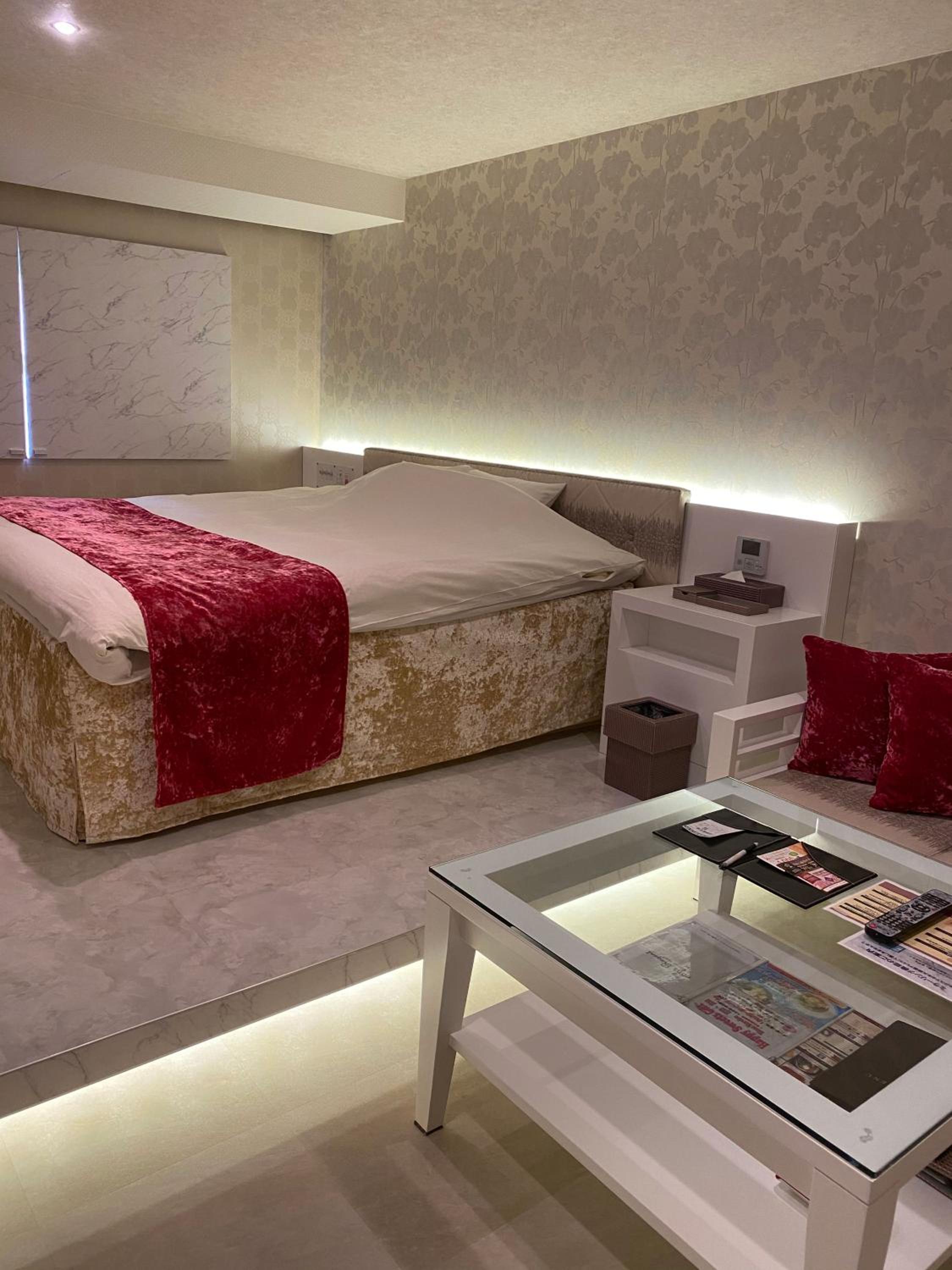 Economy Double Room photo 3
