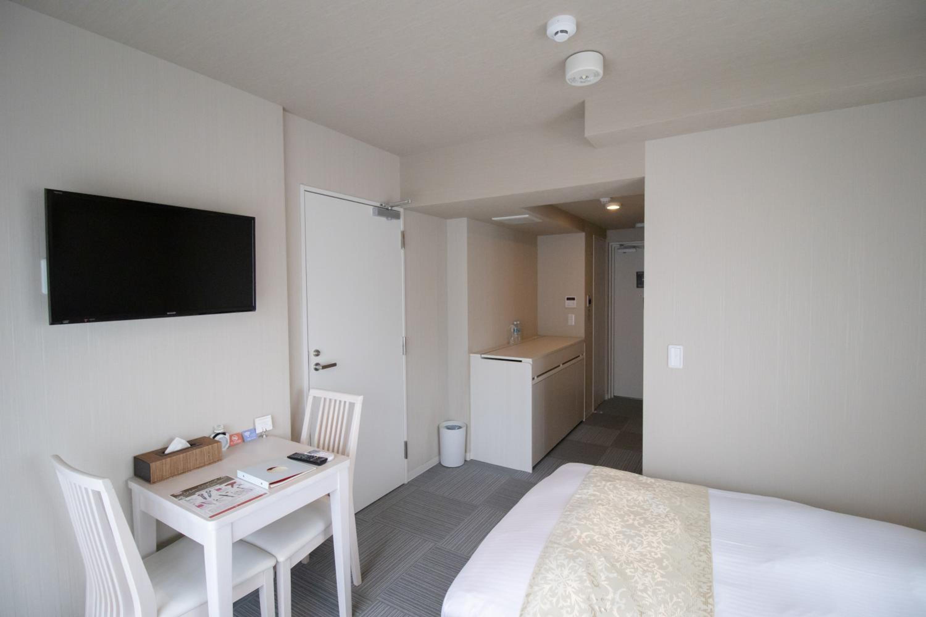 Superior Twin Room - Photo 4