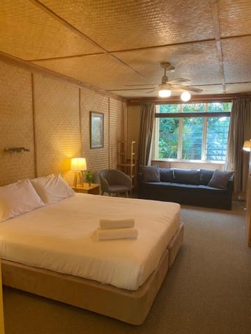 King Room with Kitchenette photo 3
