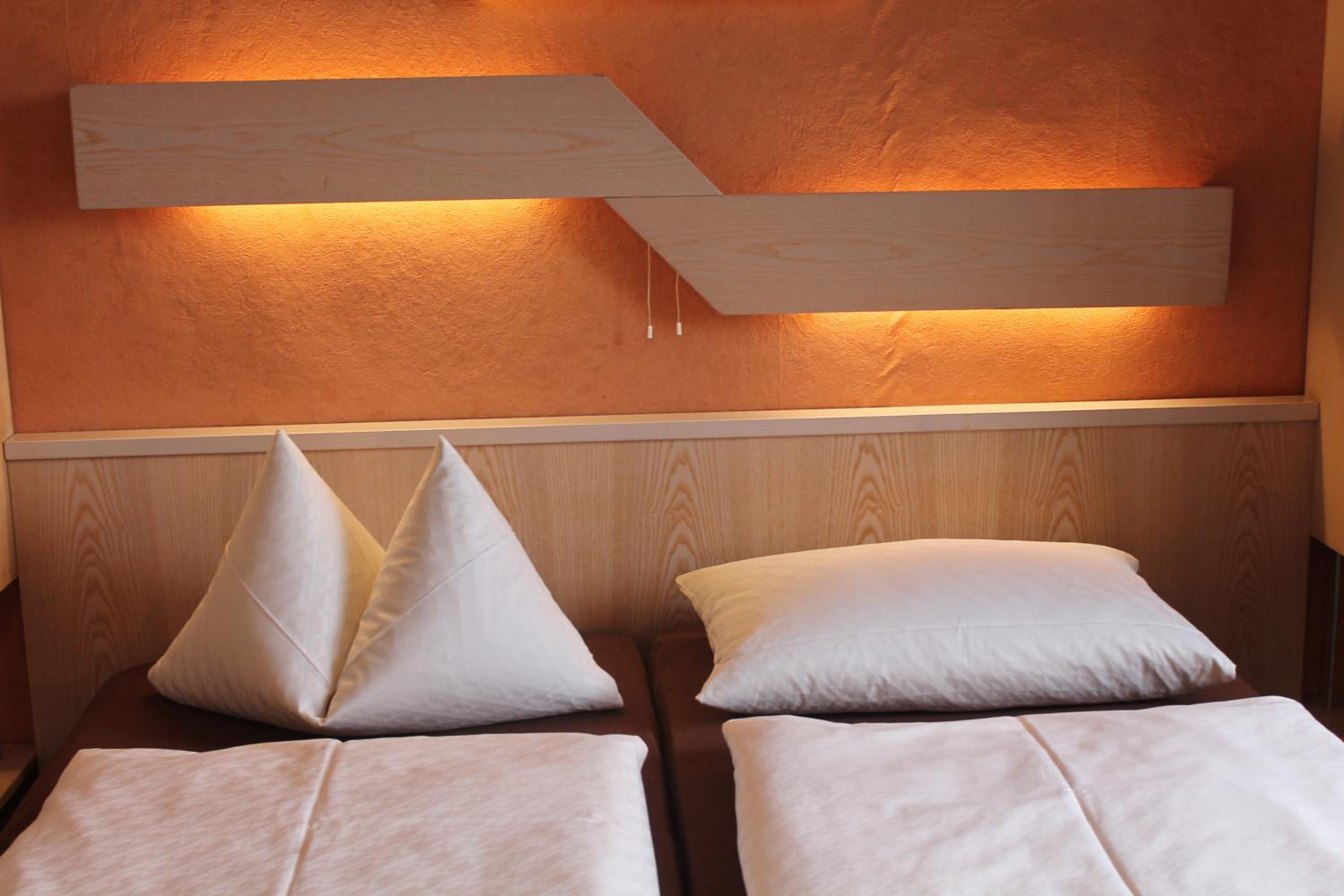 Standard  Double Room - Photo 23