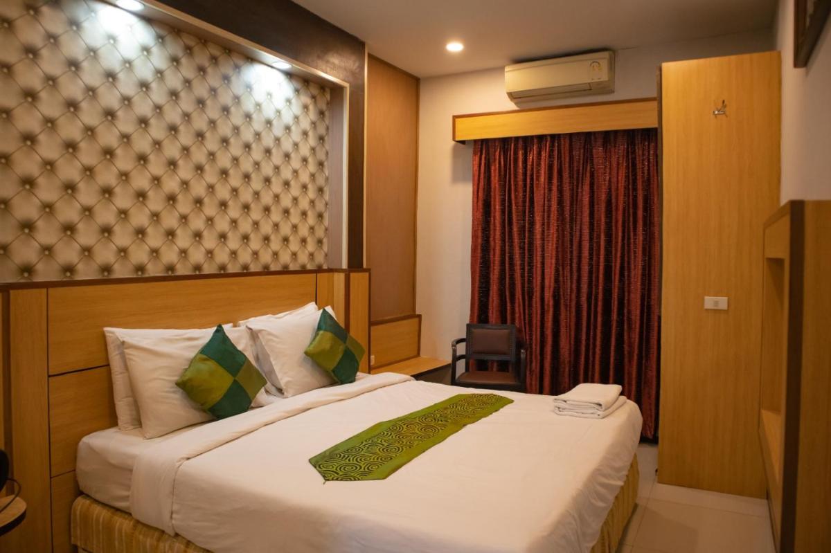 Deluxe Room - Photo 1
