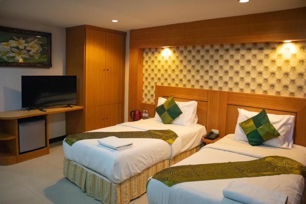 Superior Deluxe Double or Twin Room  - Photo 3