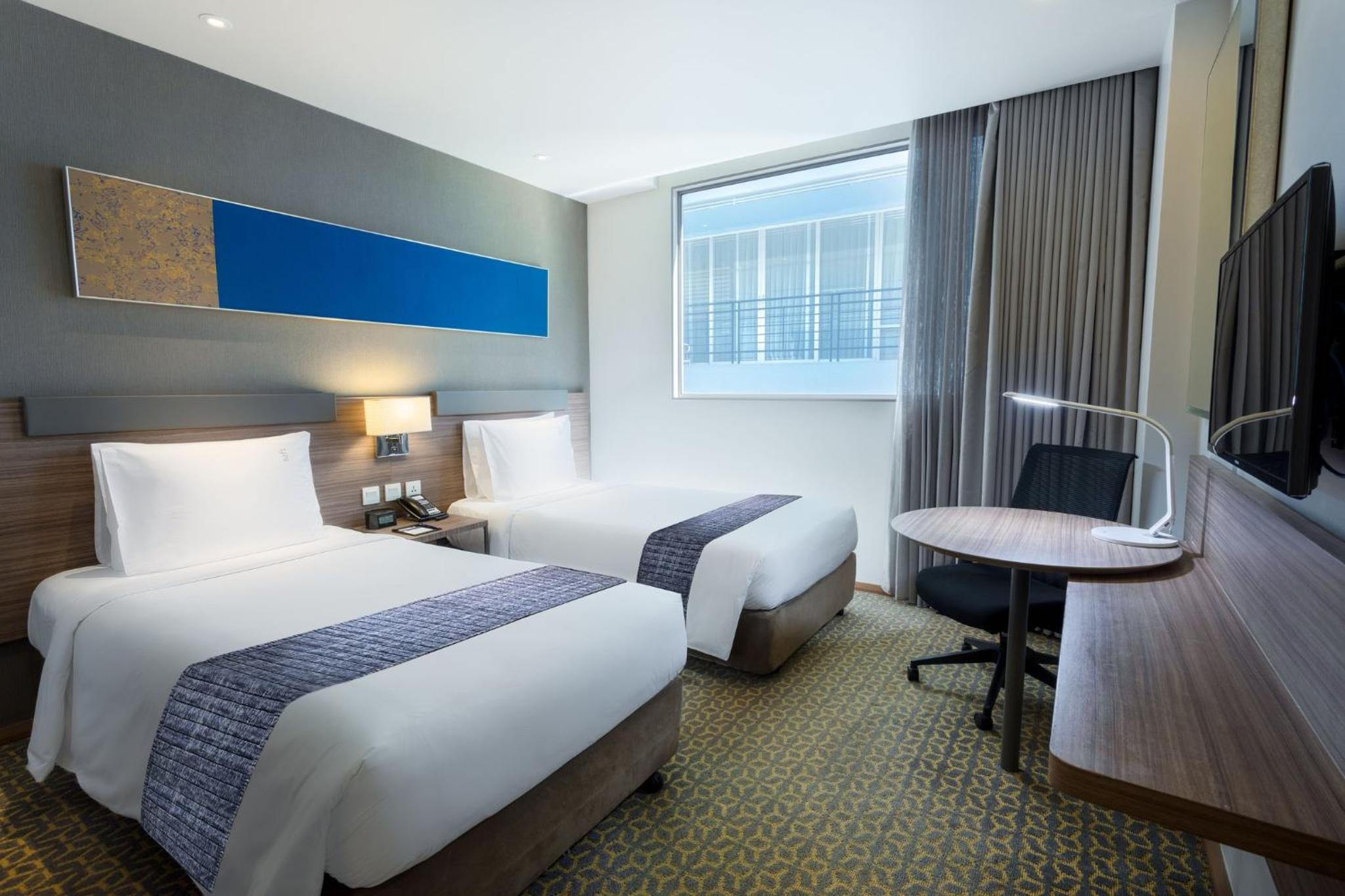 Standard Twin Room - Free Breakfast photo 3