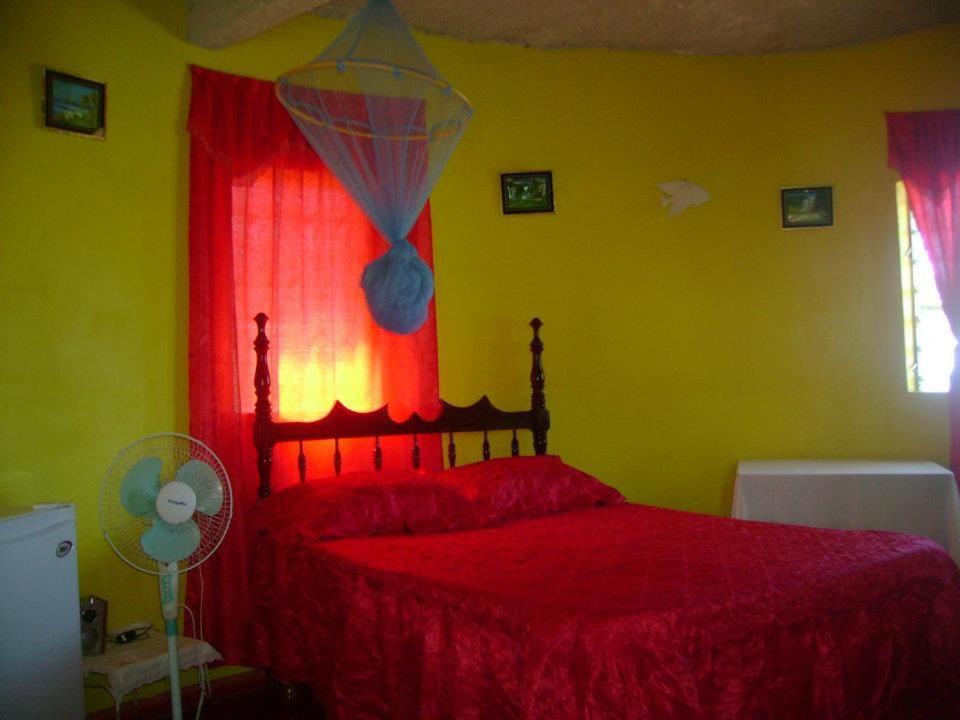 Standard Triple Room with Sea View