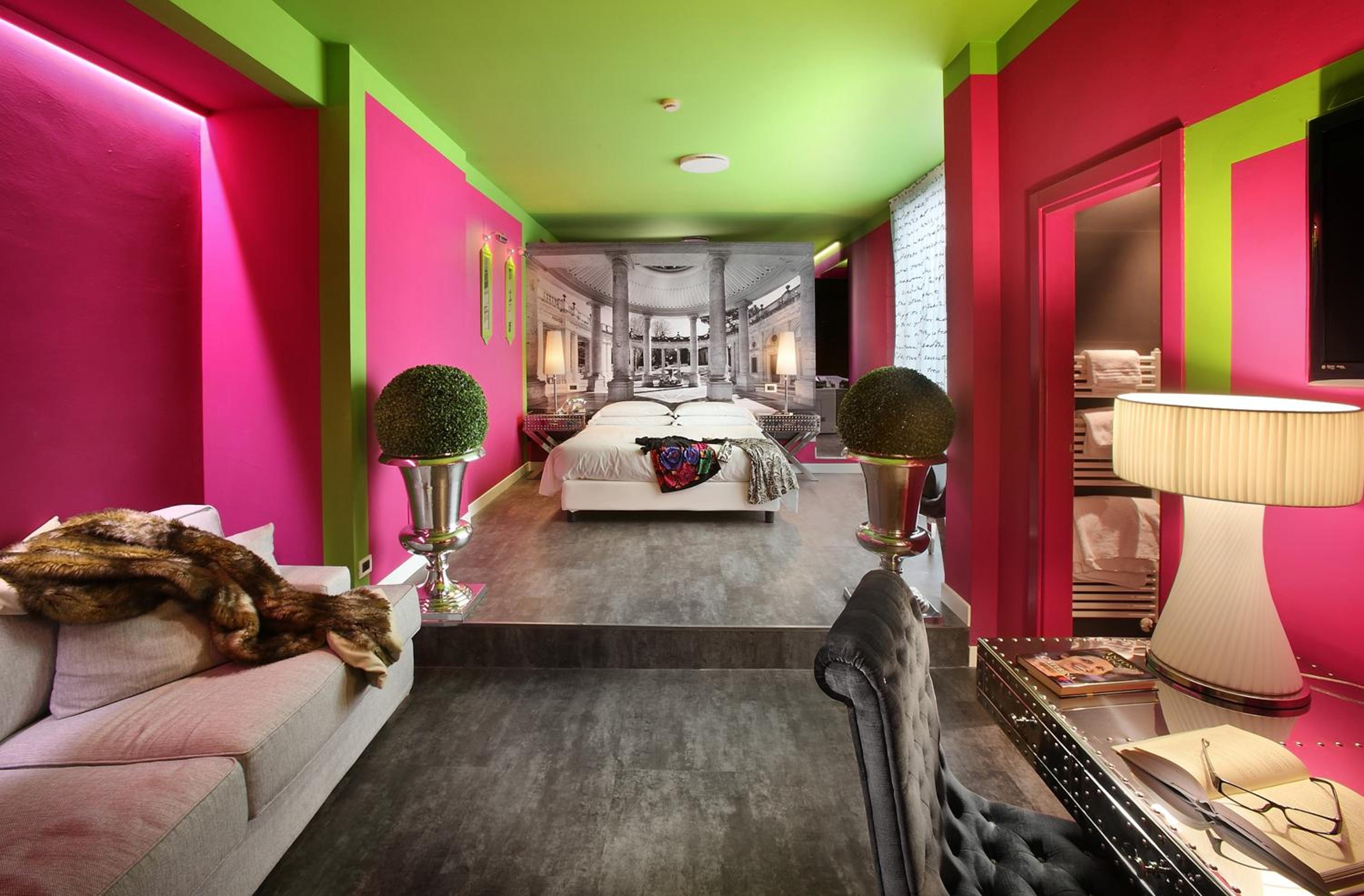 Wellness Suite - Photo 9