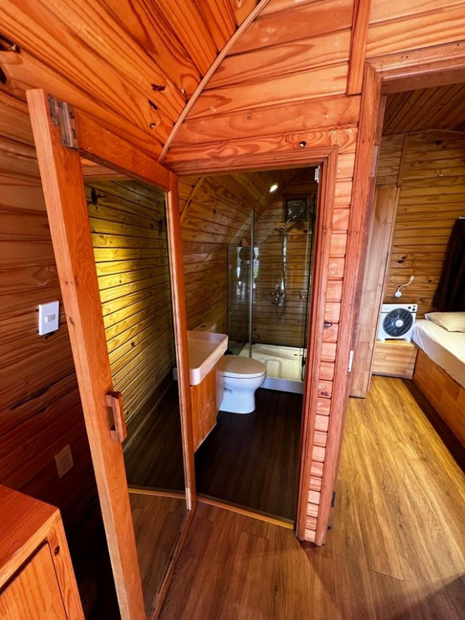 Deluxe Room - Photo 2
