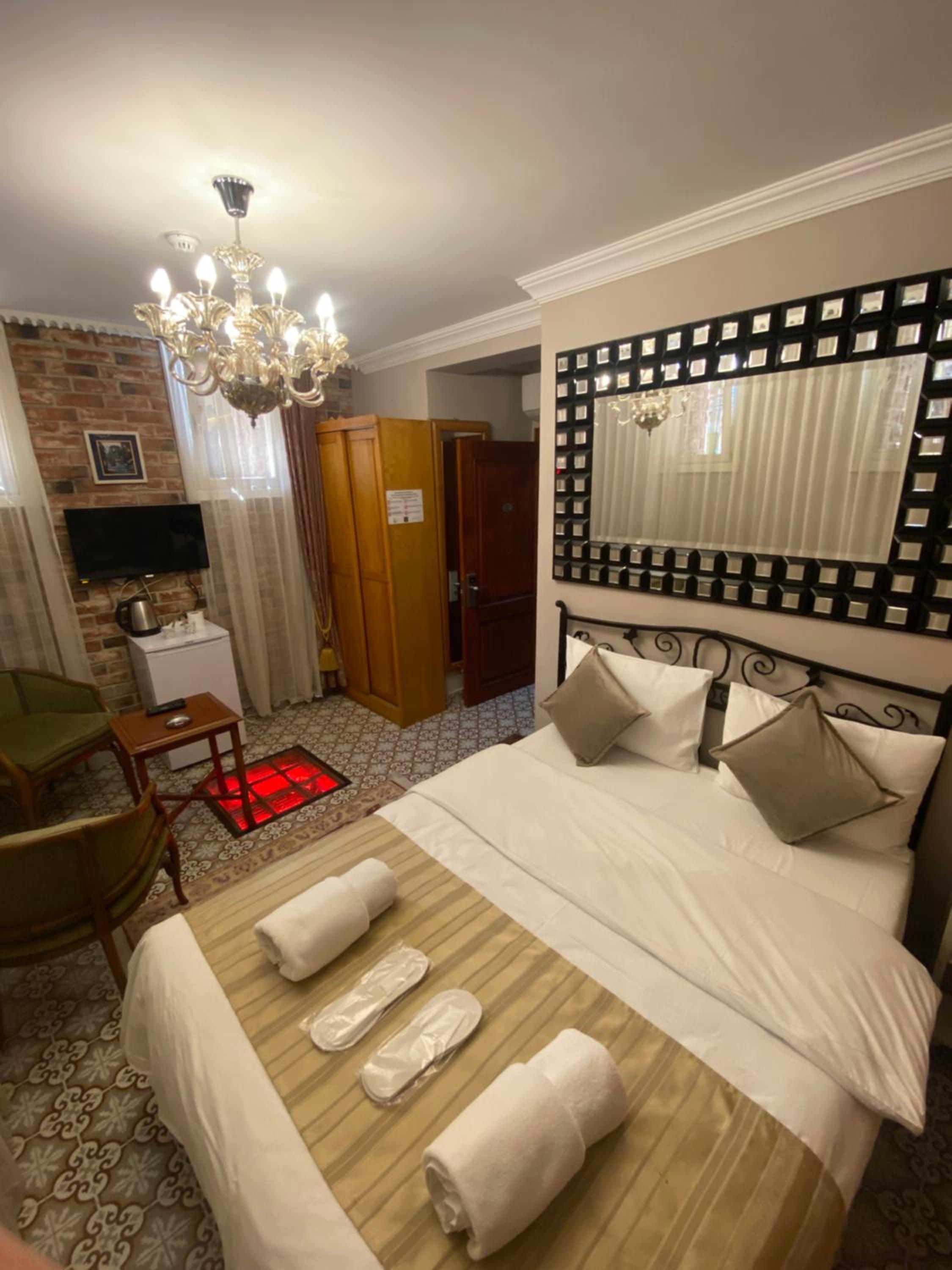 Standard Double Room photo 1
