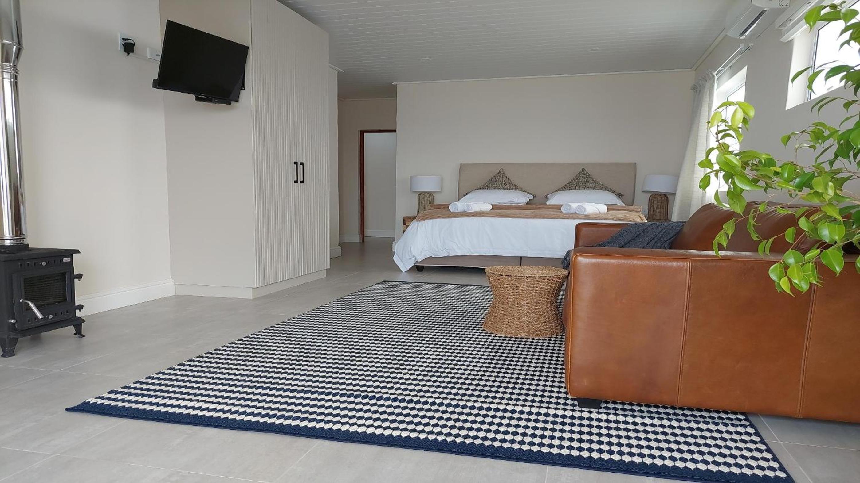 Deluxe Double or Twin Room with Sea View - Photo 4