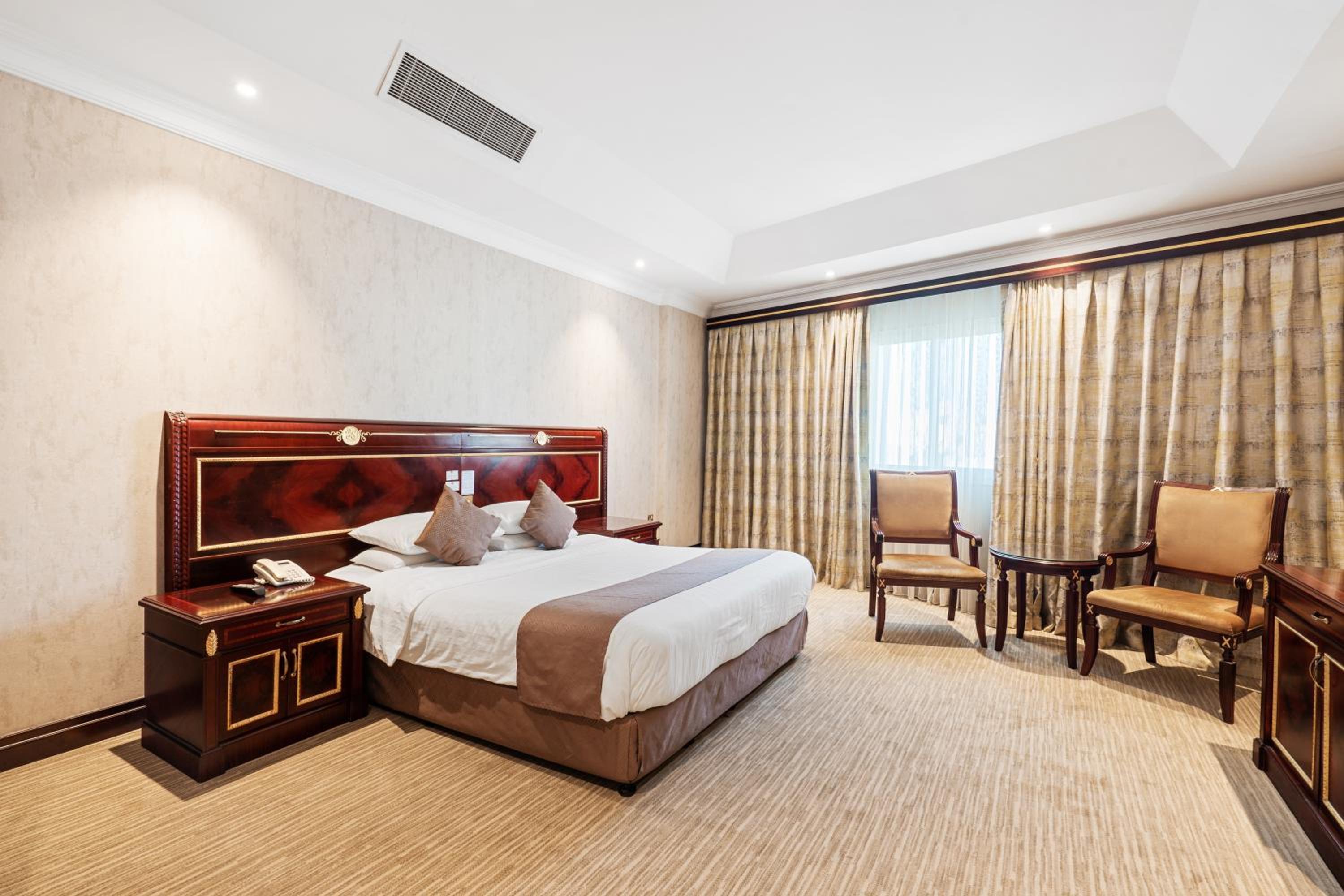 Double or Twin Room - Photo 2