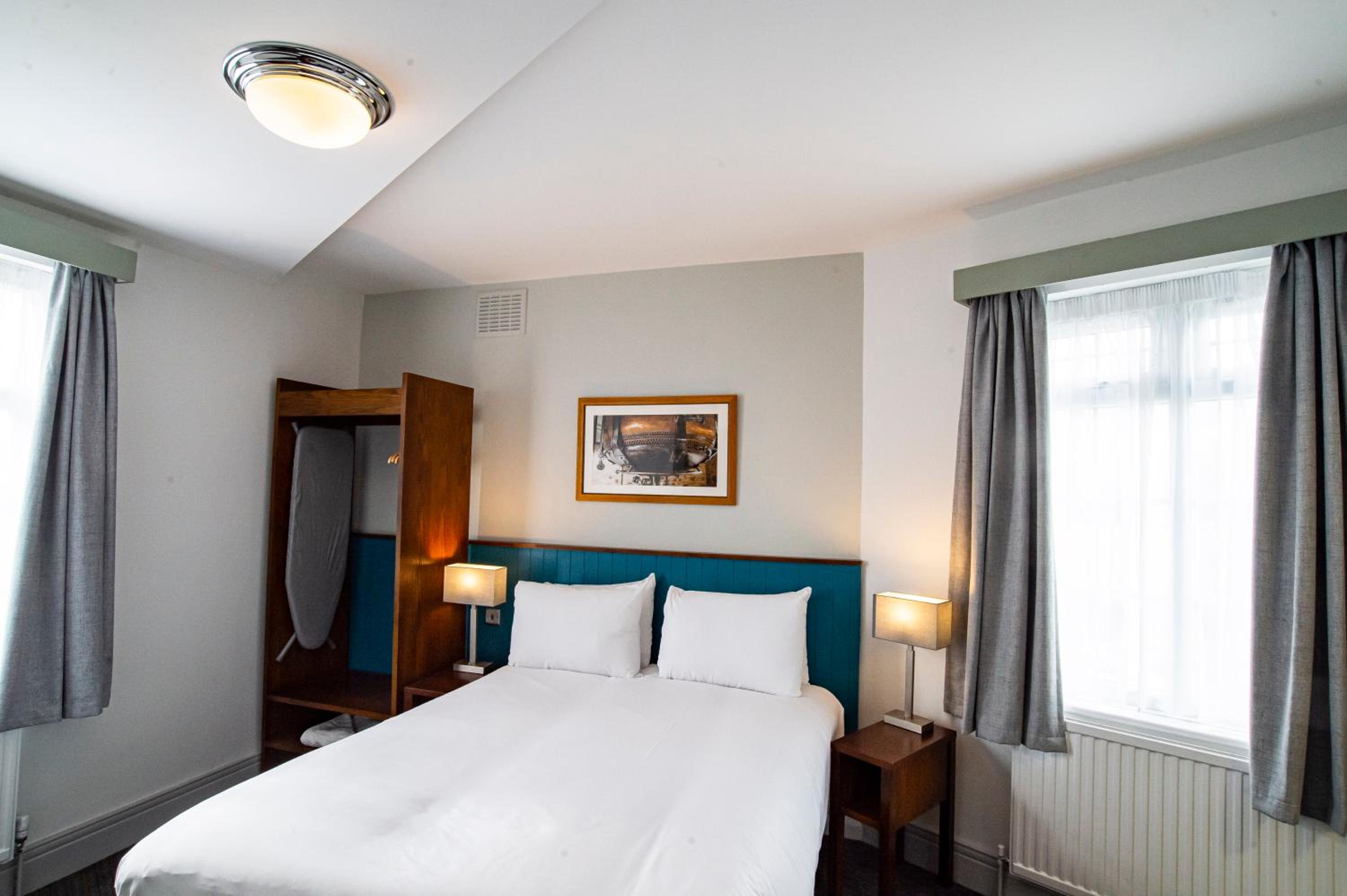 Double Room - Photo 3