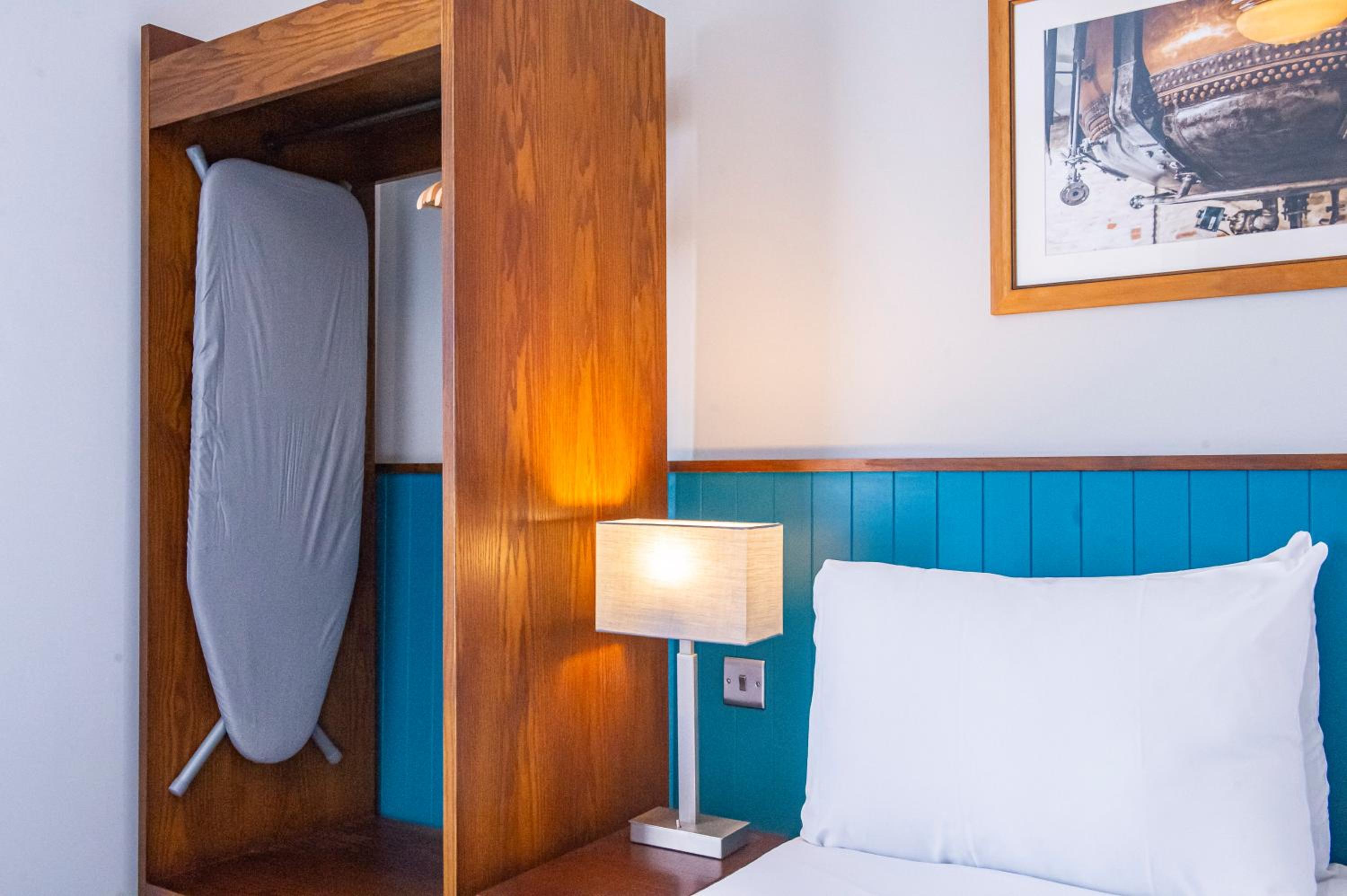 Double Room - Photo 6