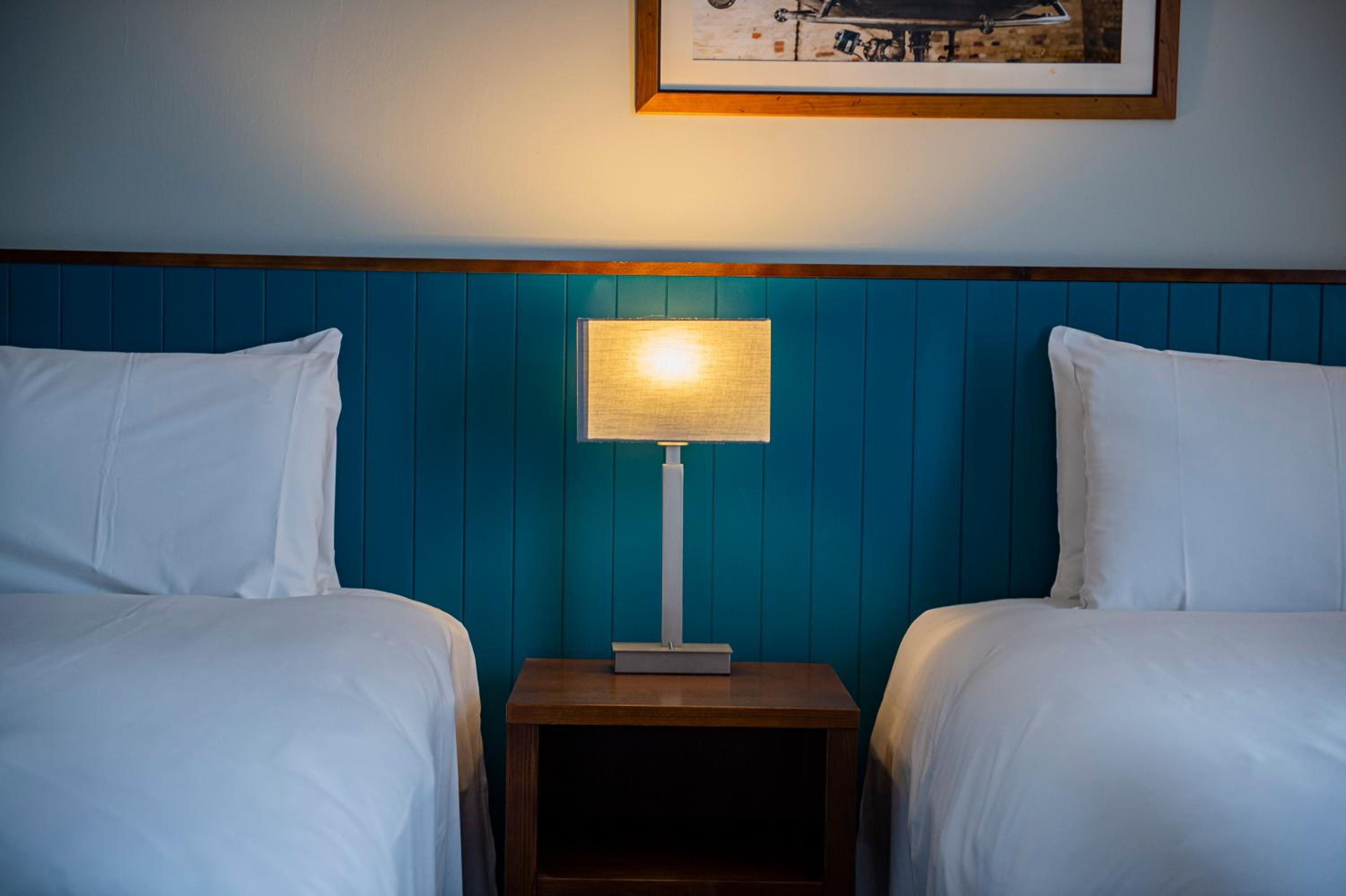 Twin Room - Photo 3