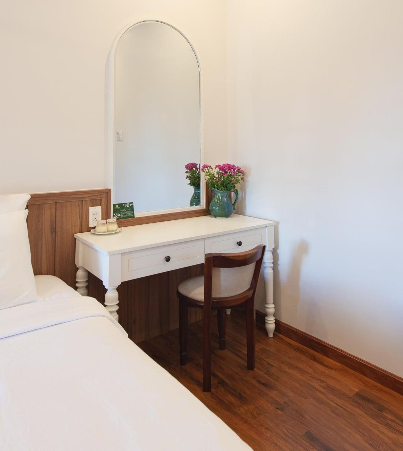 Deluxe Double Room - Photo 12