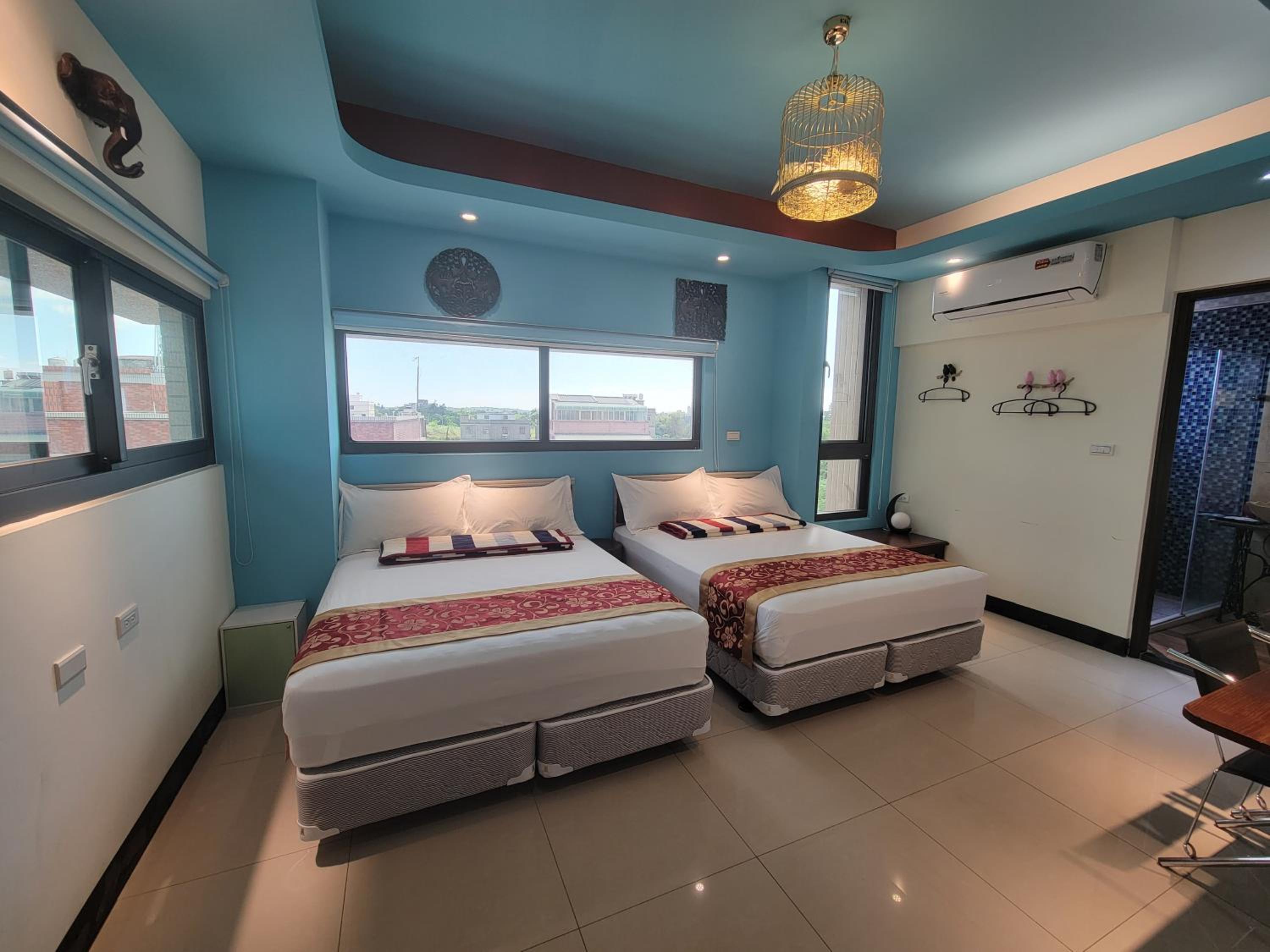 Superior Quadruple Room photo 3