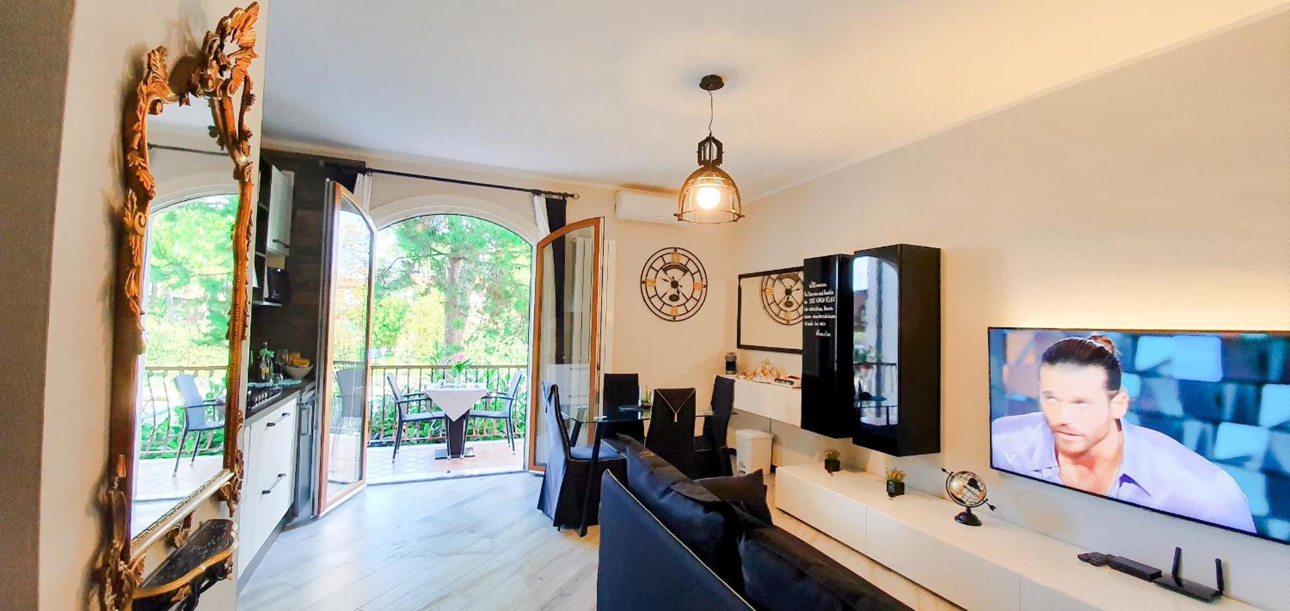 Apartment with Balcony