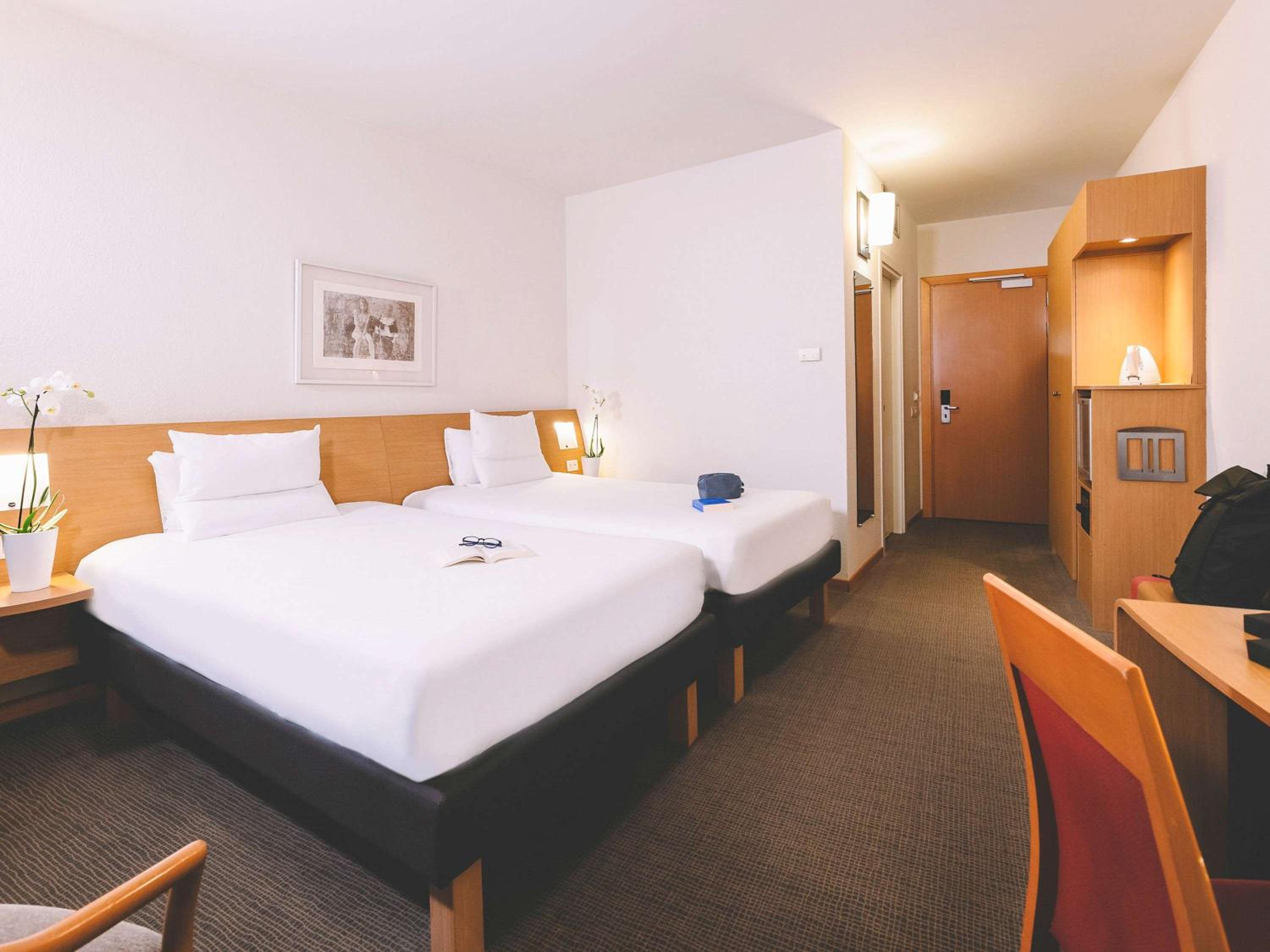 Superior Twin Room - Photo 1
