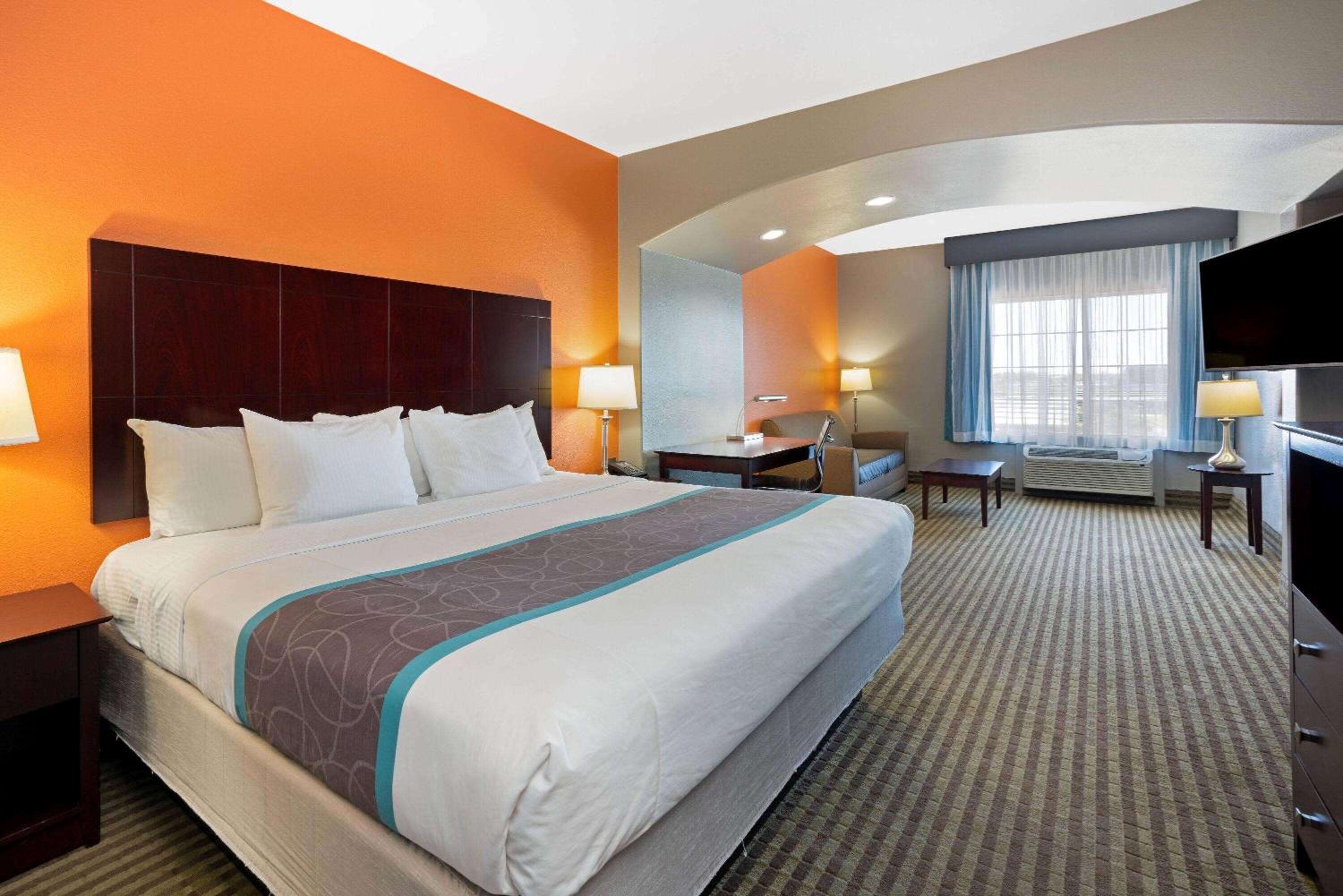 Executive King Room - Photo 3