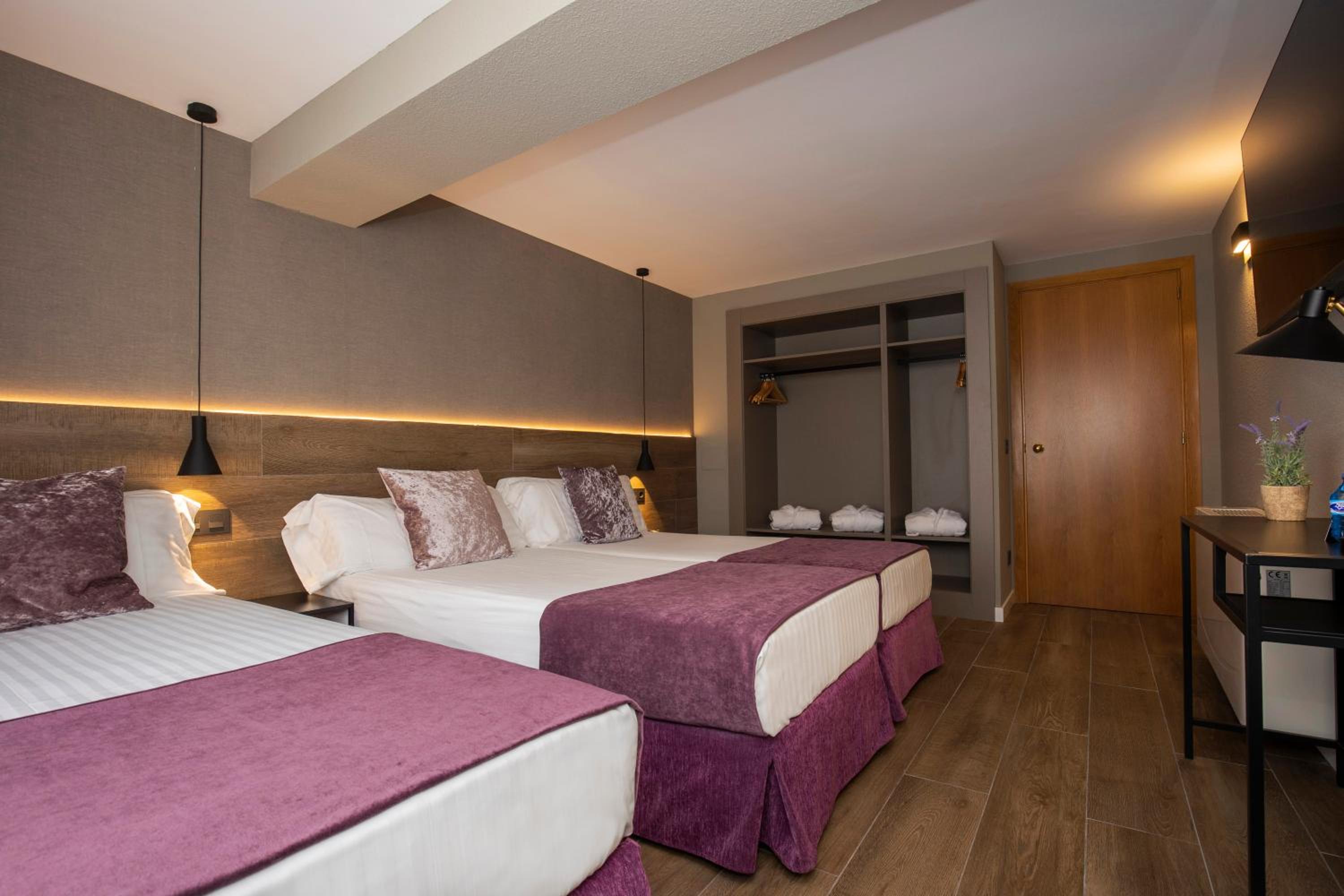 Triple Room photo 2