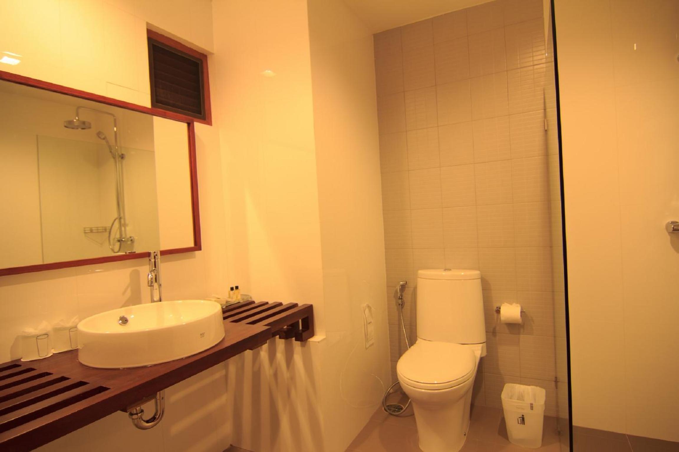 Double or Twin Room with Pool and Ocean View - Photo 5