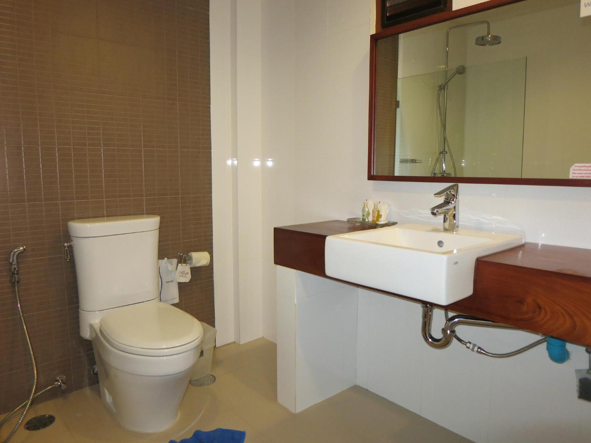 Double or Twin Room with Garden View - Photo 4