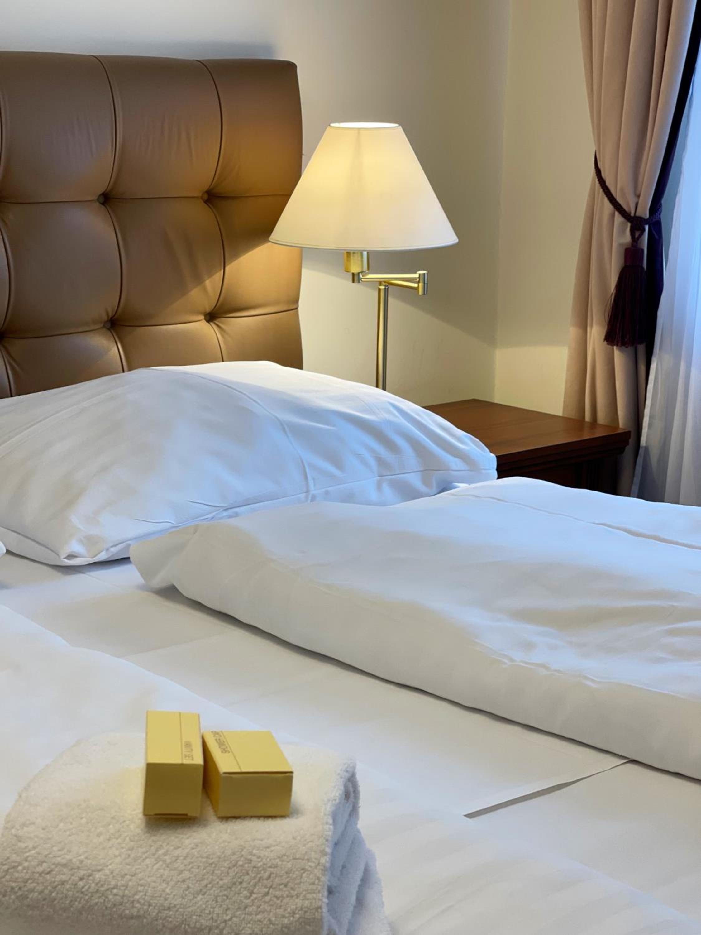 Standard Double or Twin Room photo 2