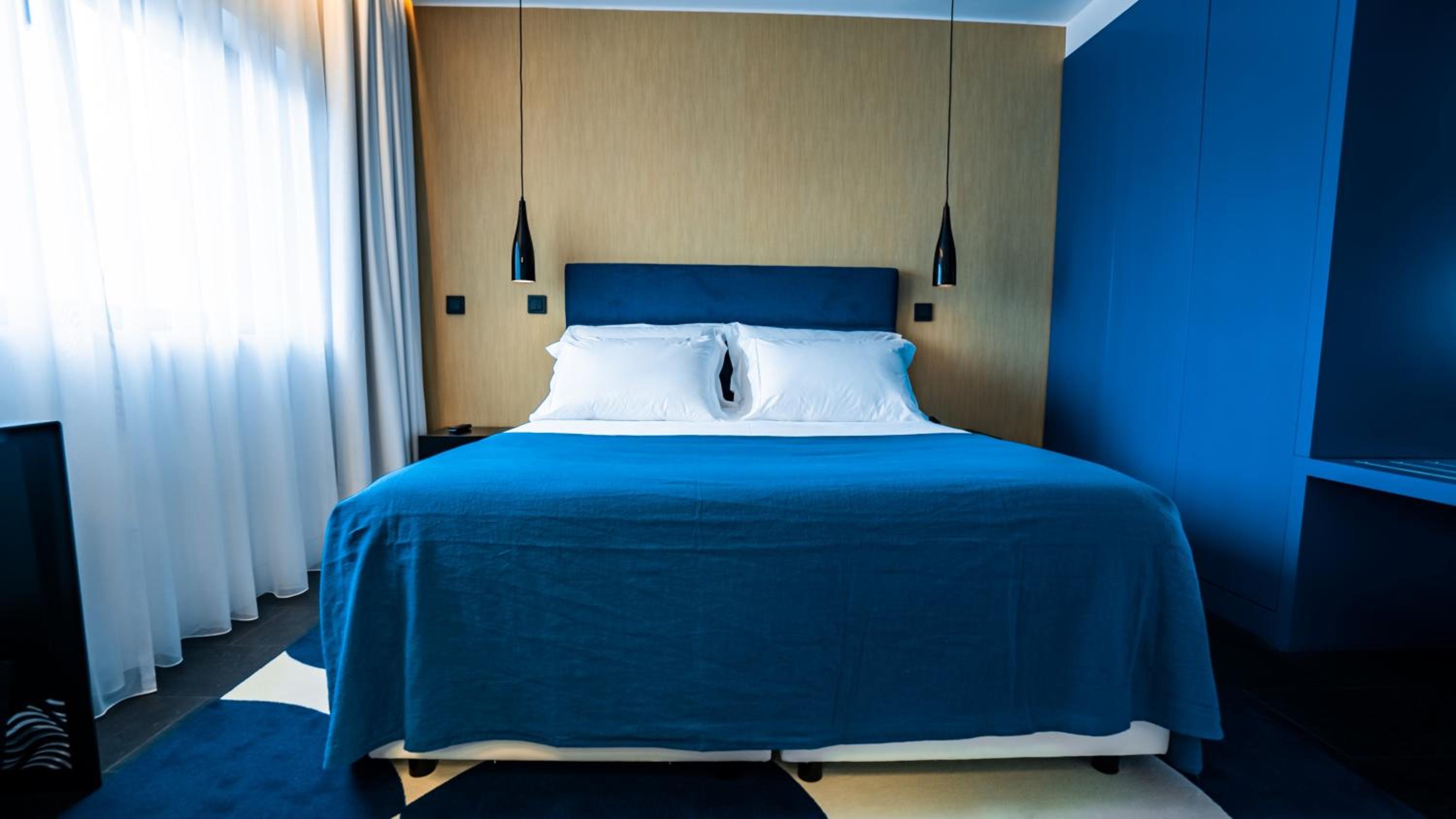 Economy Double Room photo 1