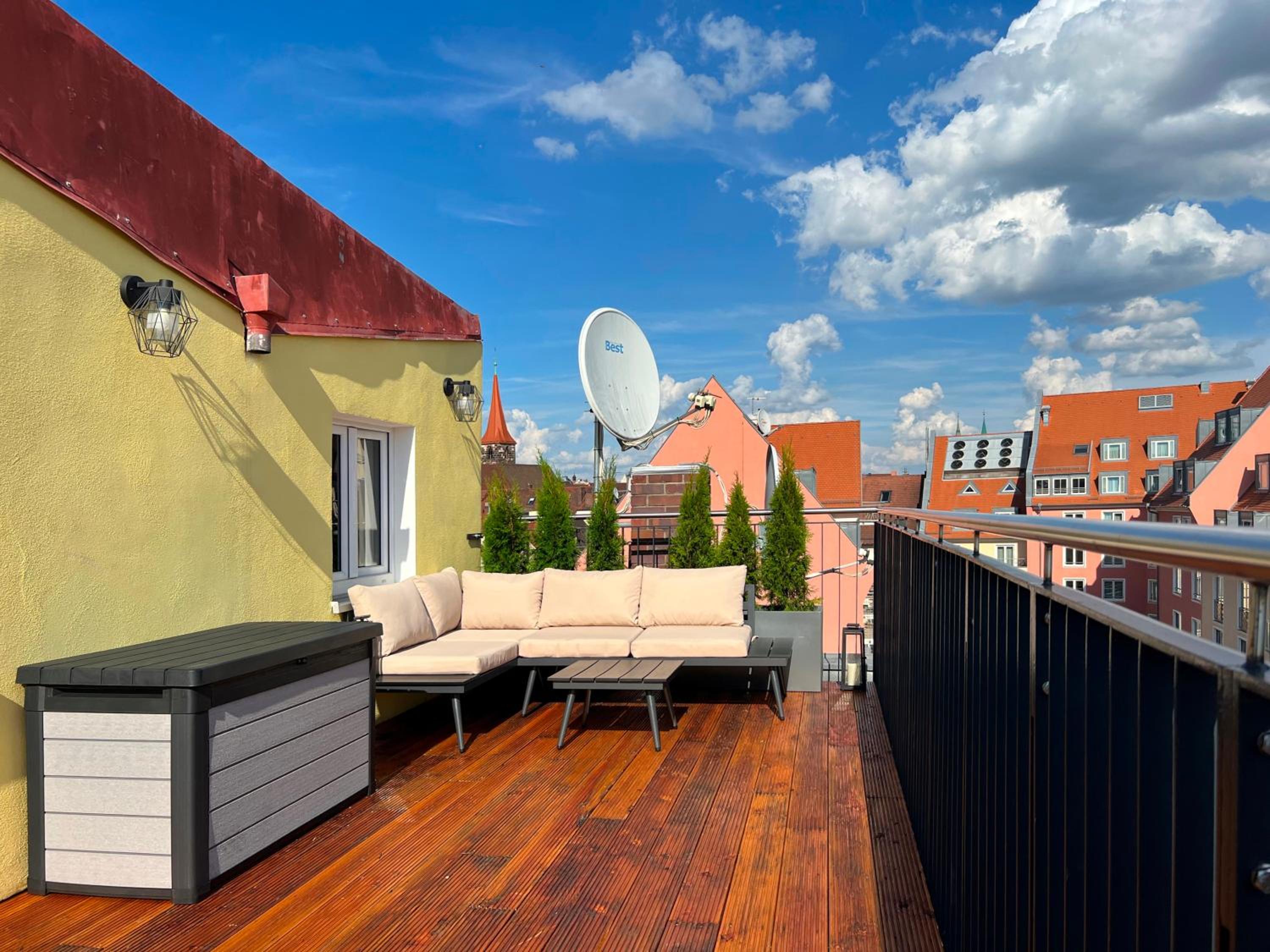 Cozy Apartment with Terrace or Roof Terrace - Photo 7