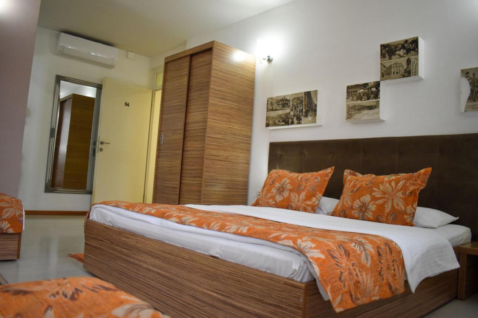 Quadruple Room - Photo 5