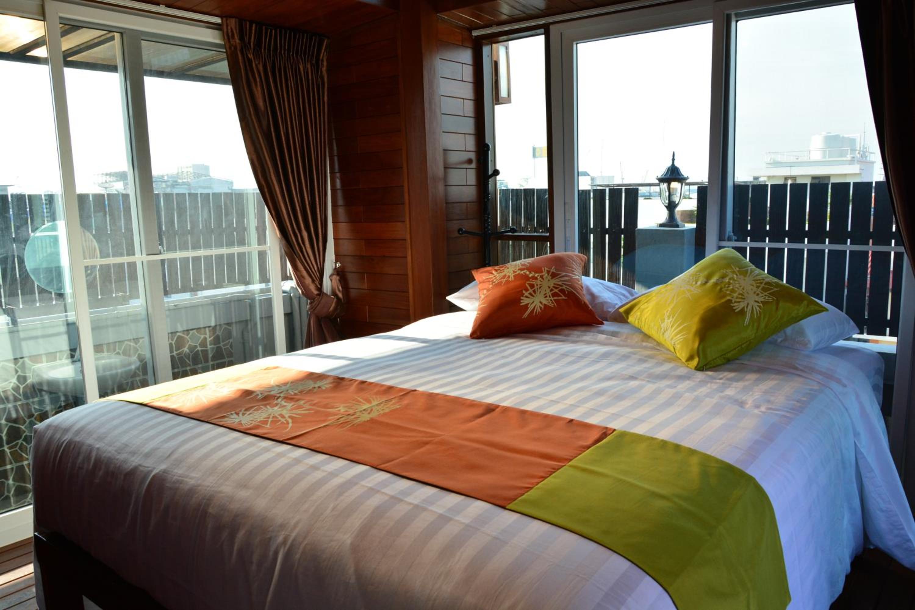 Rooftop Suite photo 1