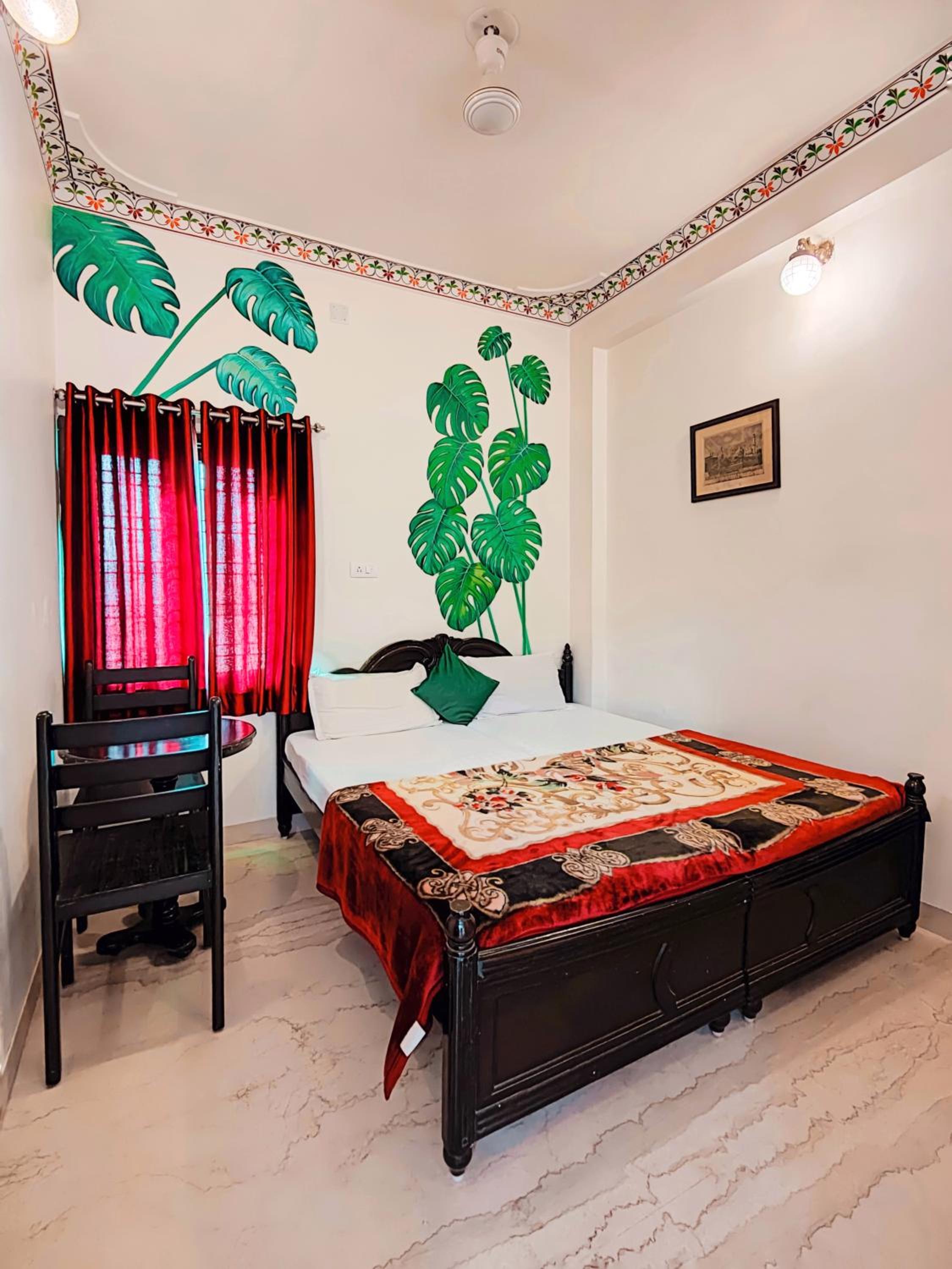 Standard Double Room with Fan - Photo 1