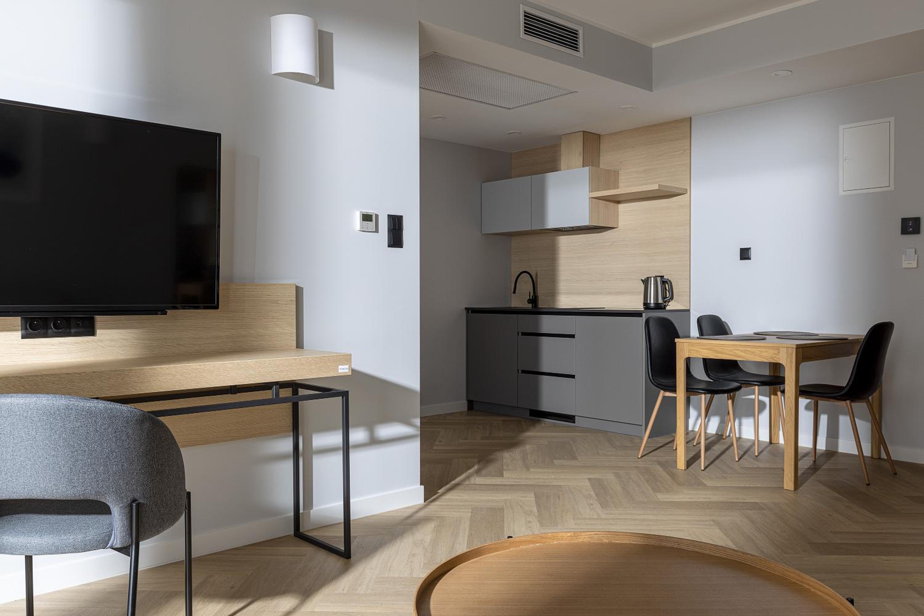 Studio Apartment with Bay View photo 1