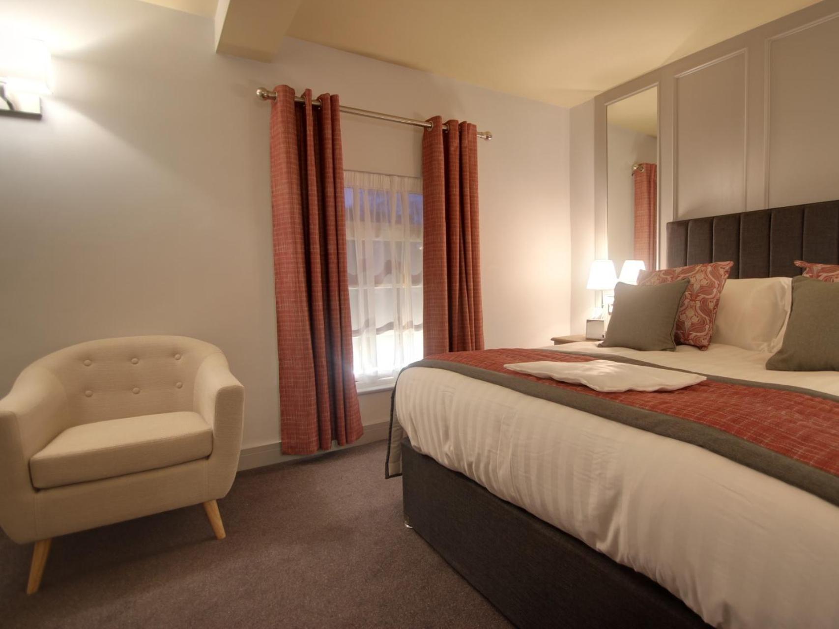 One-Bedroom Suite photo 3
