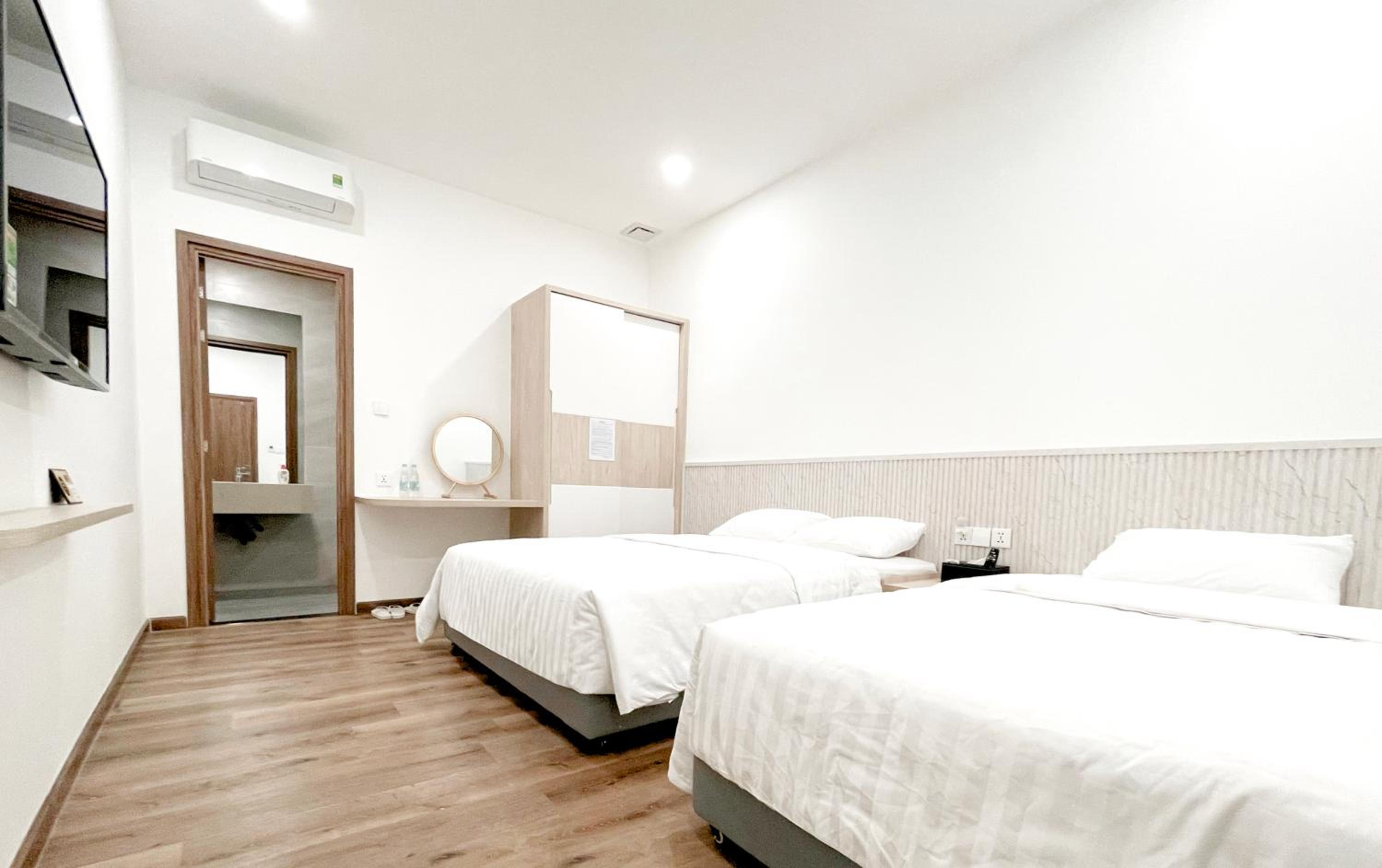Basic Triple Room