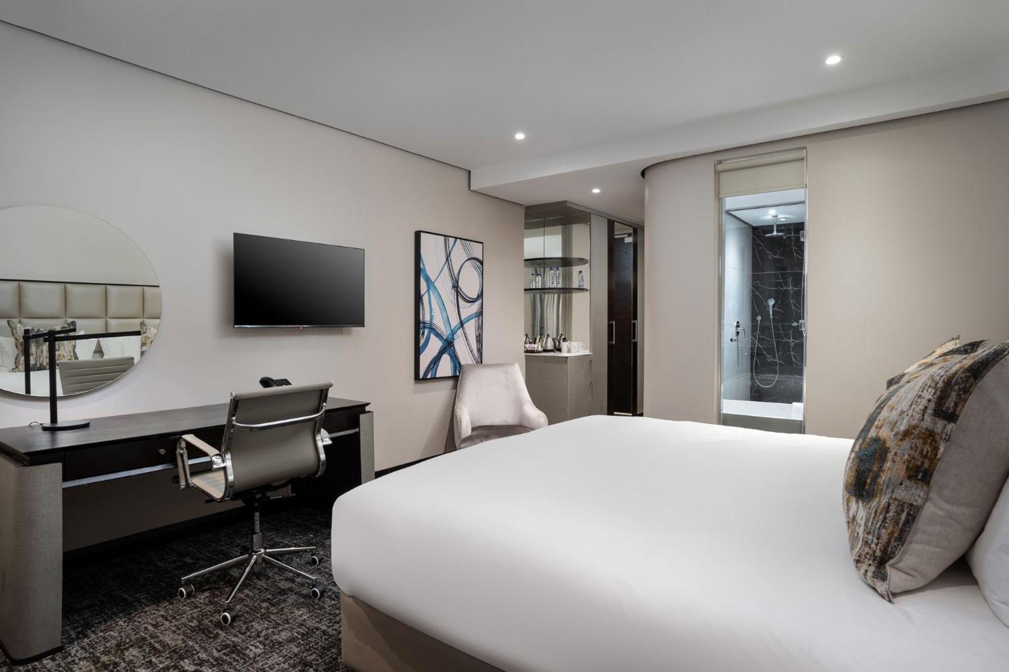 Superior King Room - Photo 1