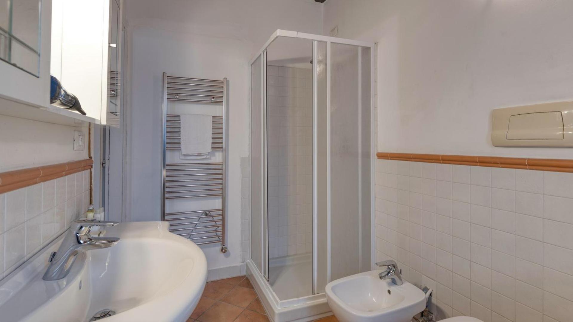Studio Apartment photo 3